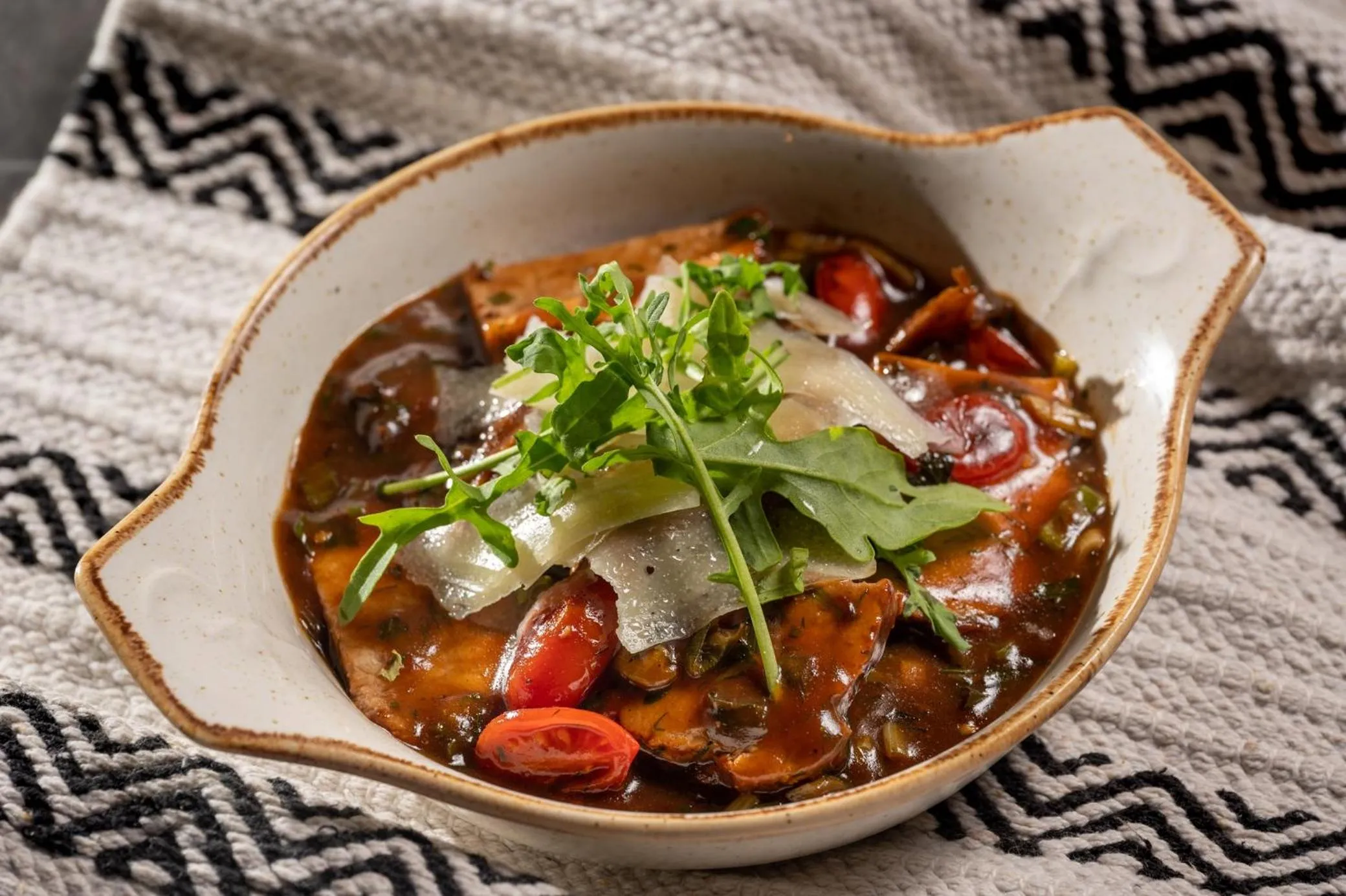 Food in Royal & Imperial Belvedere Resort