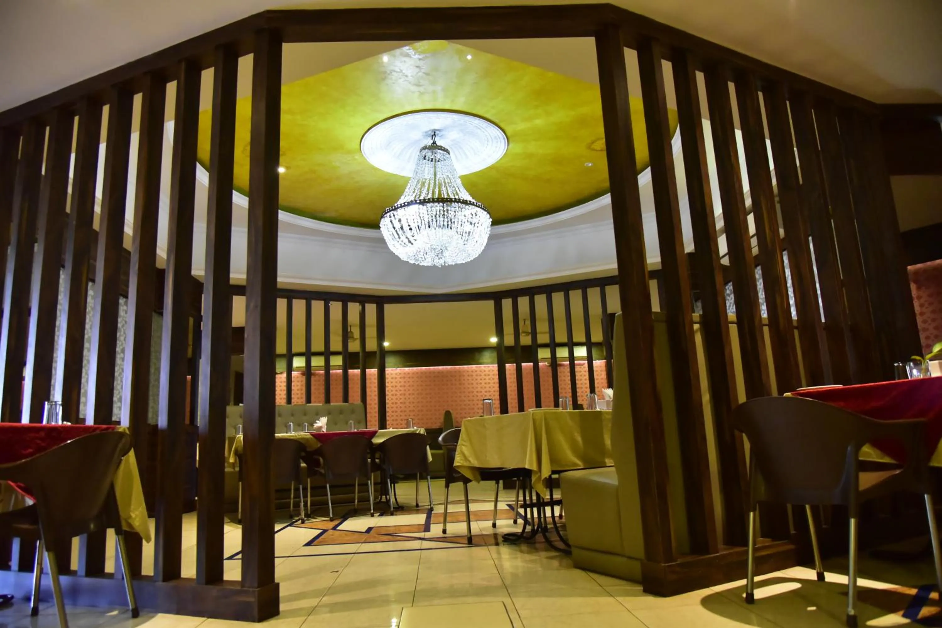 Restaurant/places to eat in The Himalaya Park