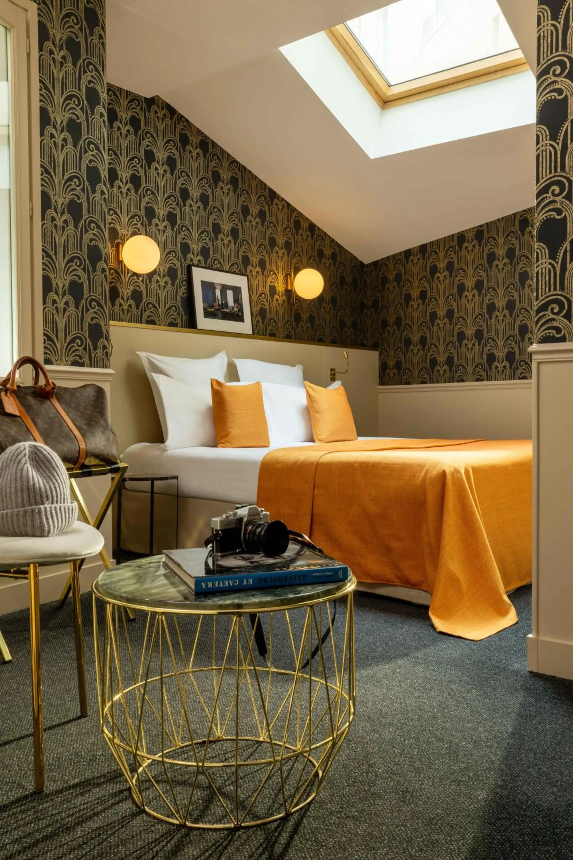 Bedroom, Bed in Hôtel Léna