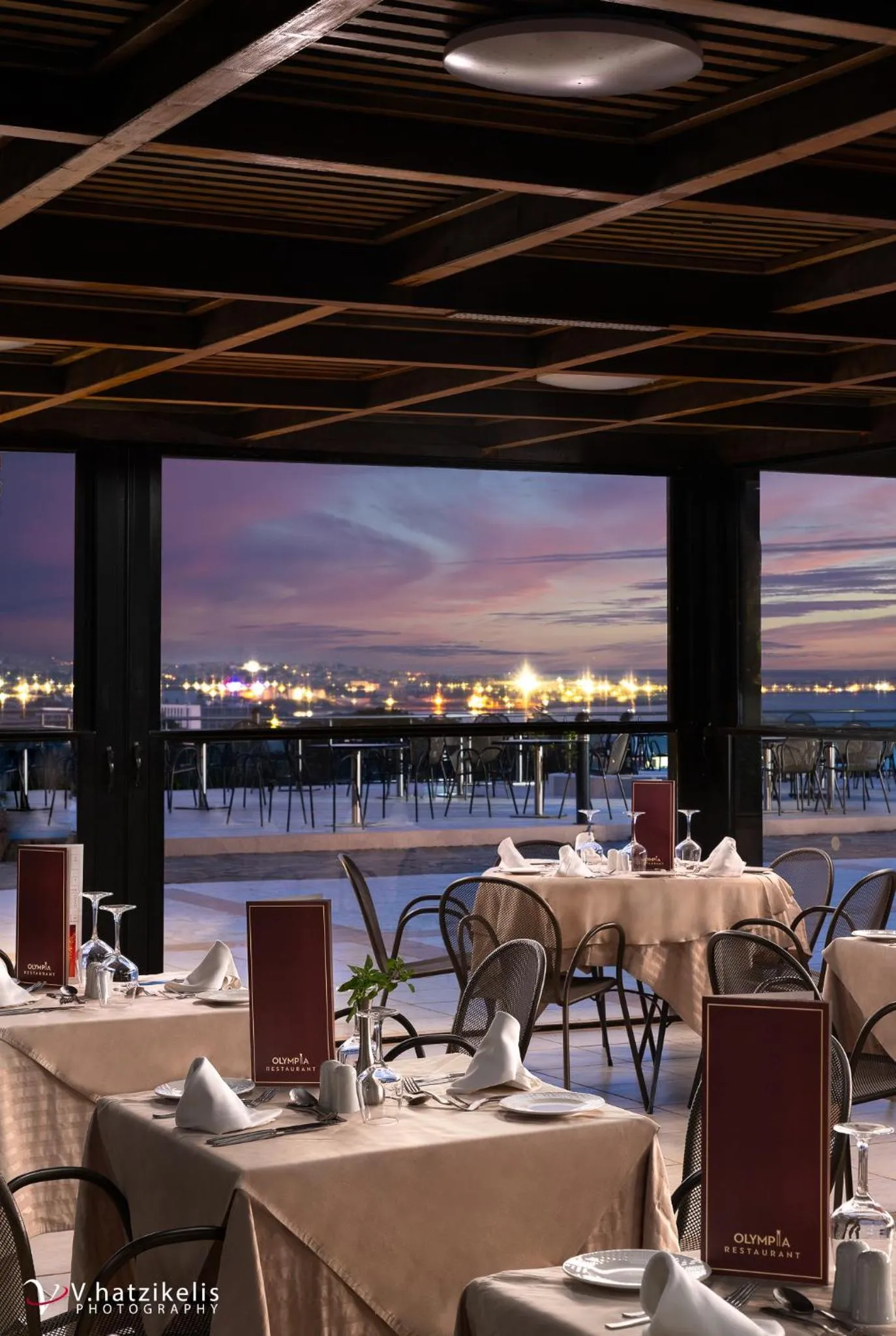 Restaurant/places to eat in Kresten Palace Hotel