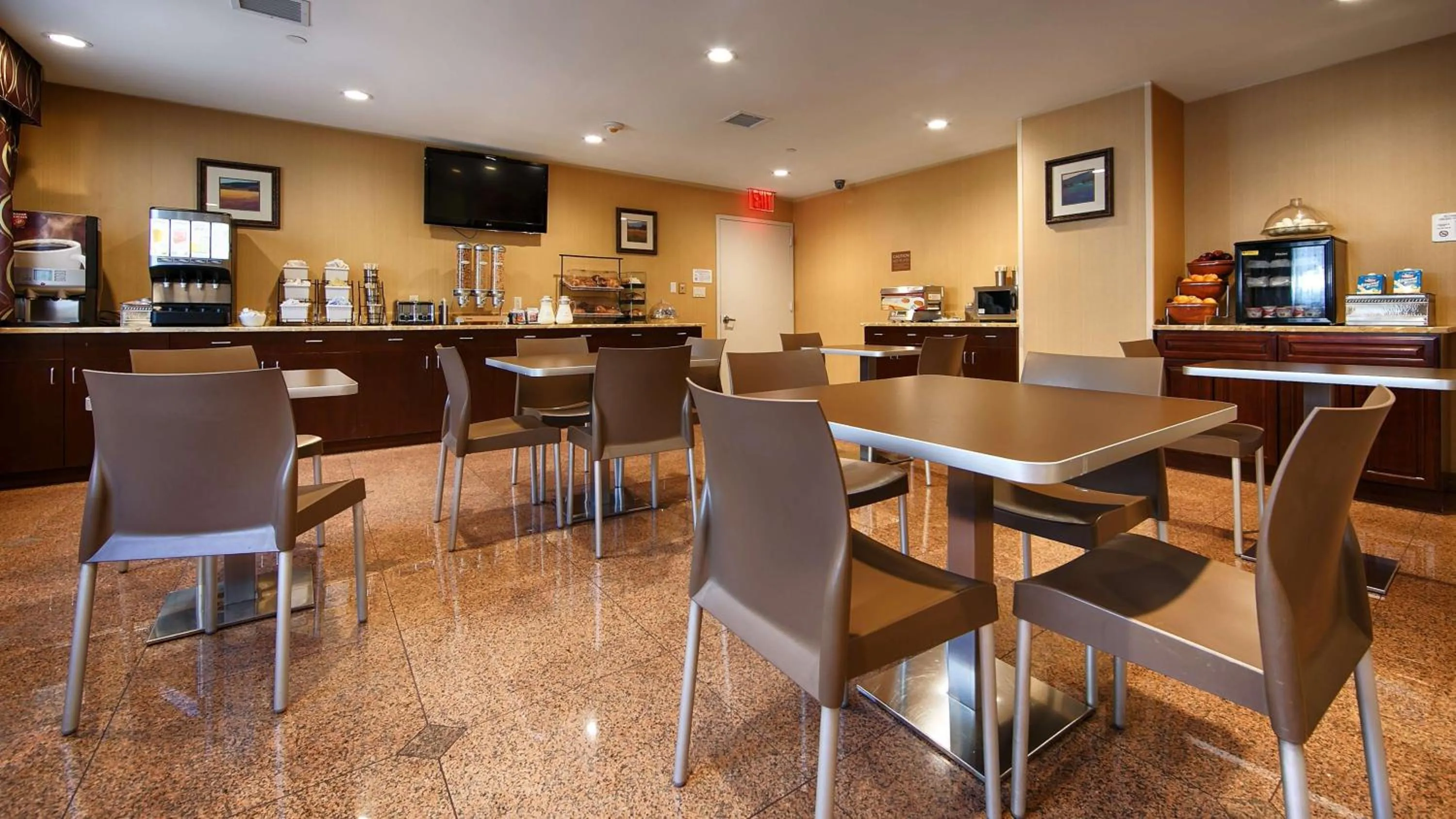 Restaurant/places to eat in Best Western PLUS Arena Hotel