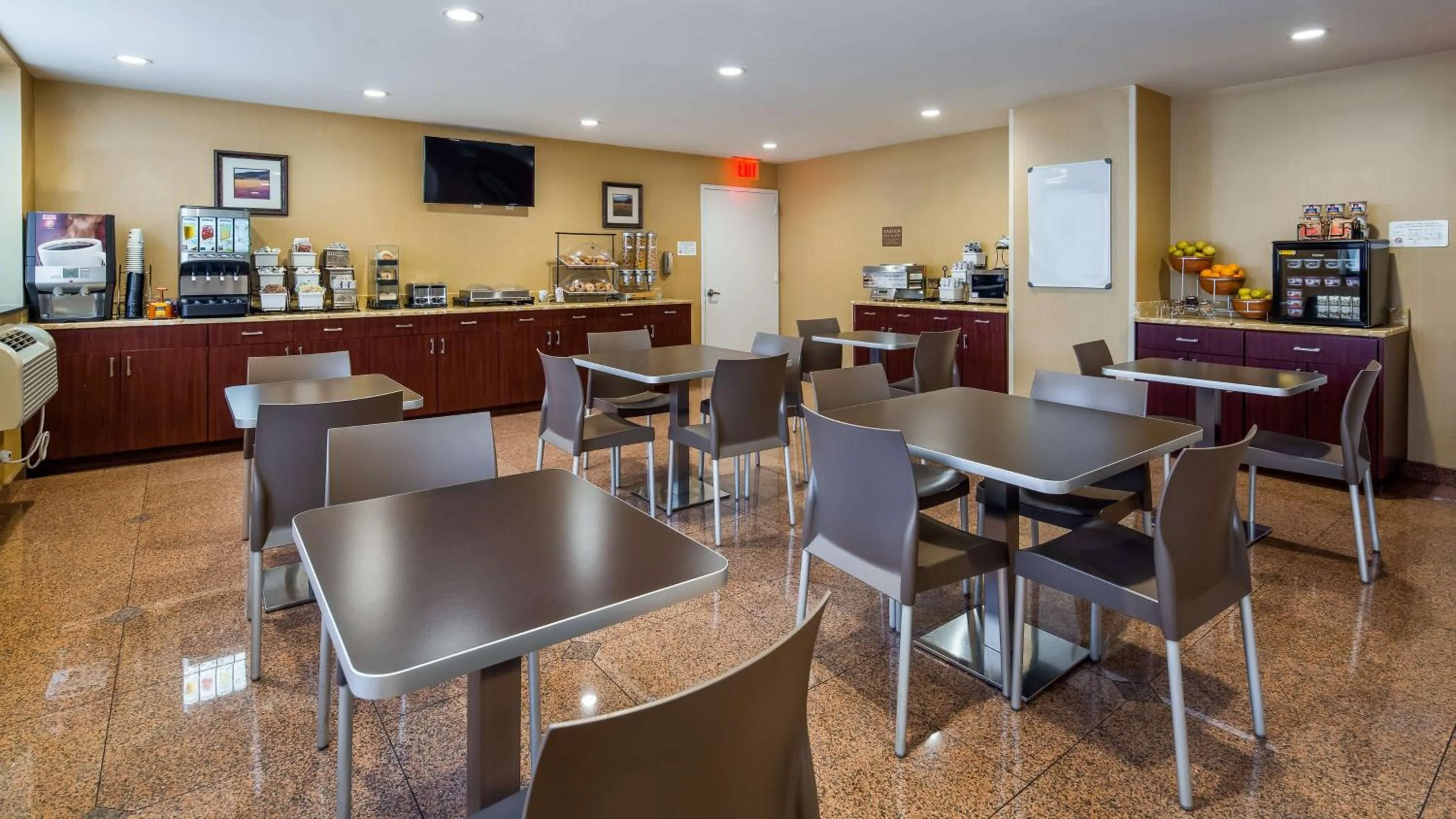 Restaurant/Places to Eat in Best Western PLUS Arena Hotel