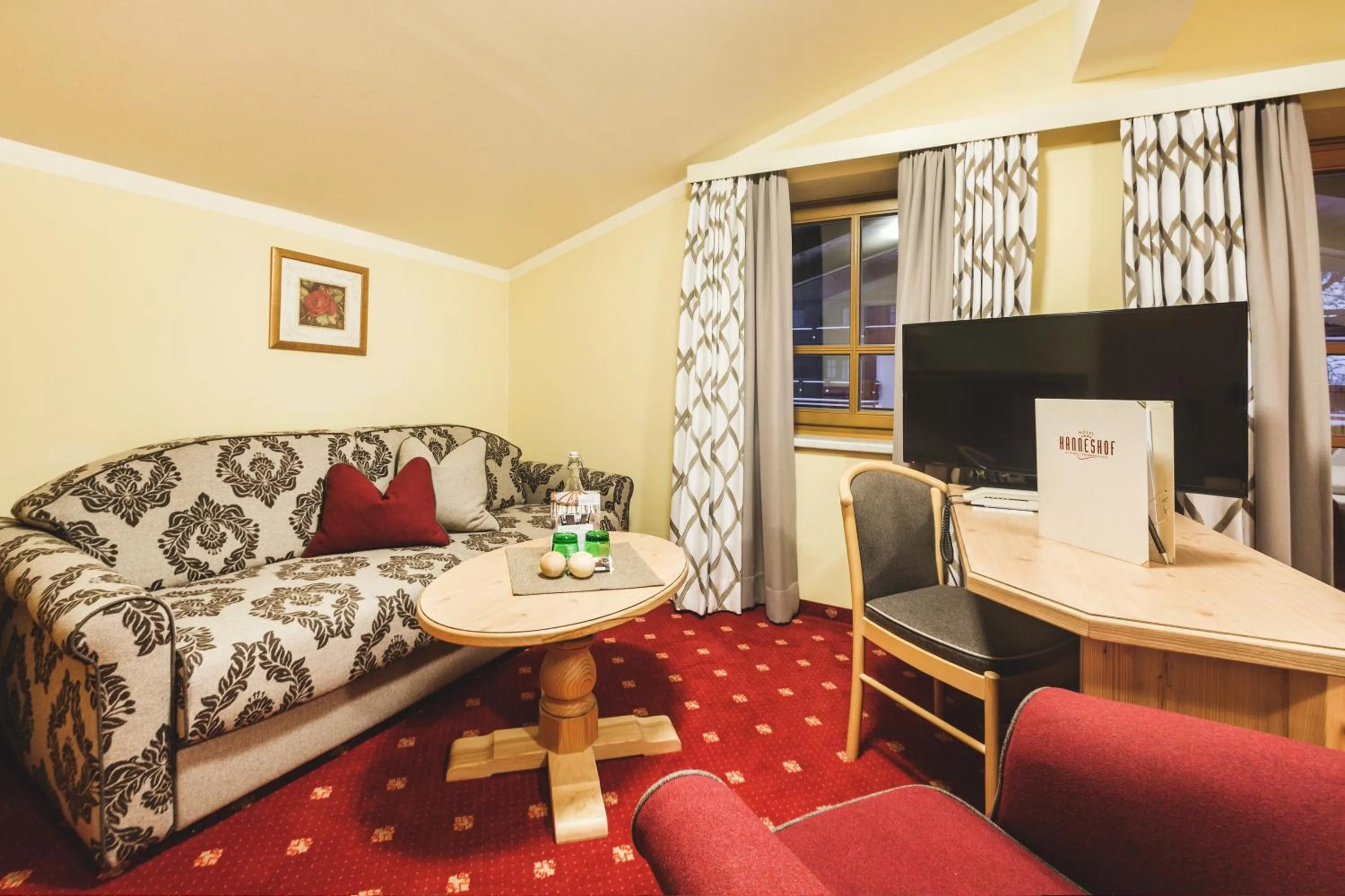 Photo of the whole room in Familien- und Wellnesshotel Hanneshof