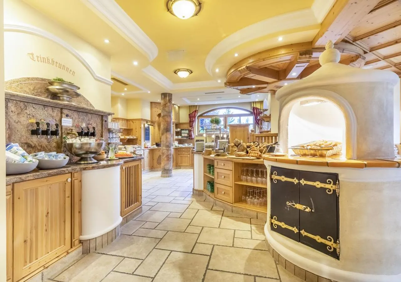 Restaurant/places to eat in Familien- und Wellnesshotel Hanneshof