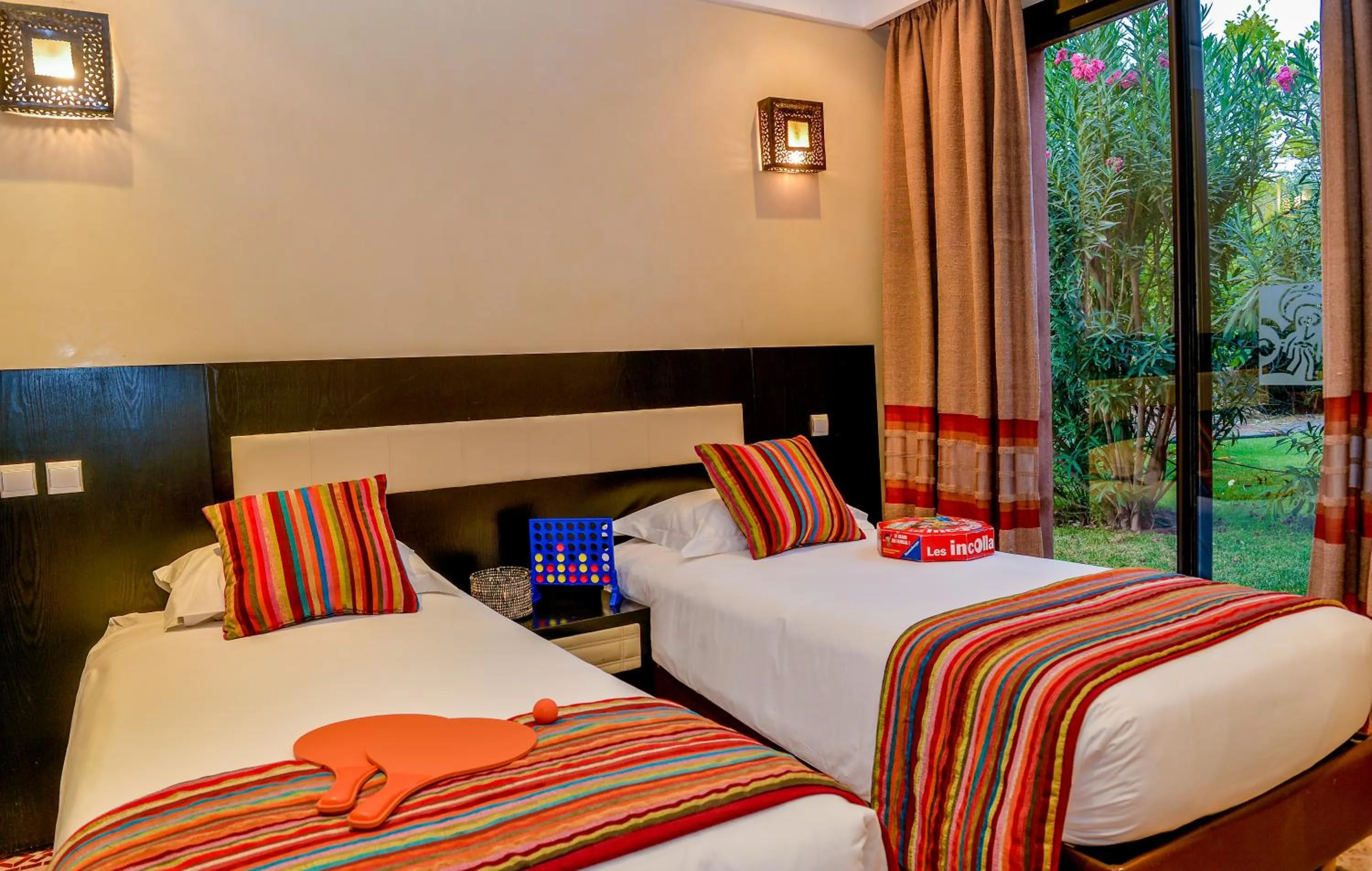 Bedroom in Les Jardins De Zyriab