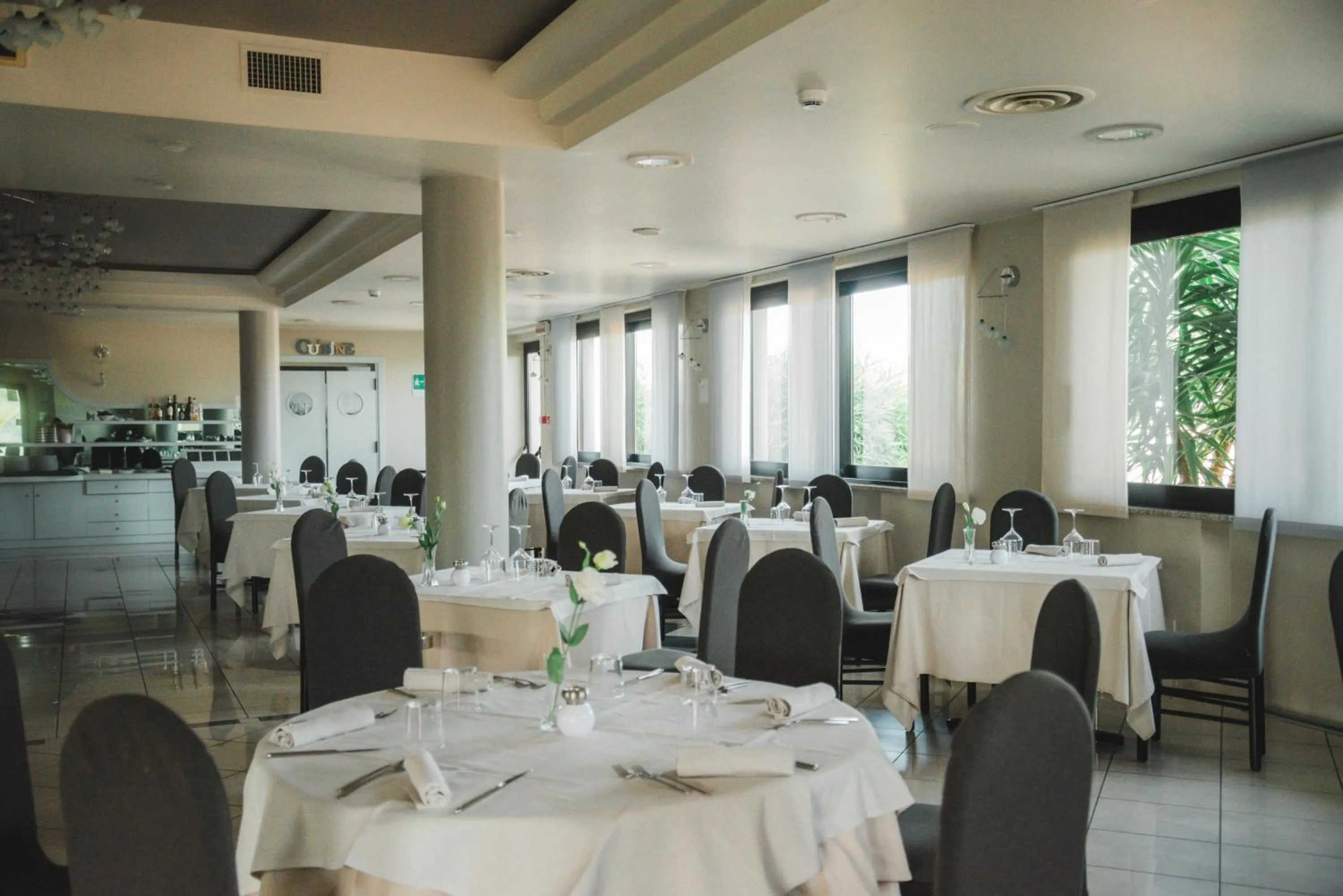 Restaurant/places to eat in Spa Hotel Splendid Sole