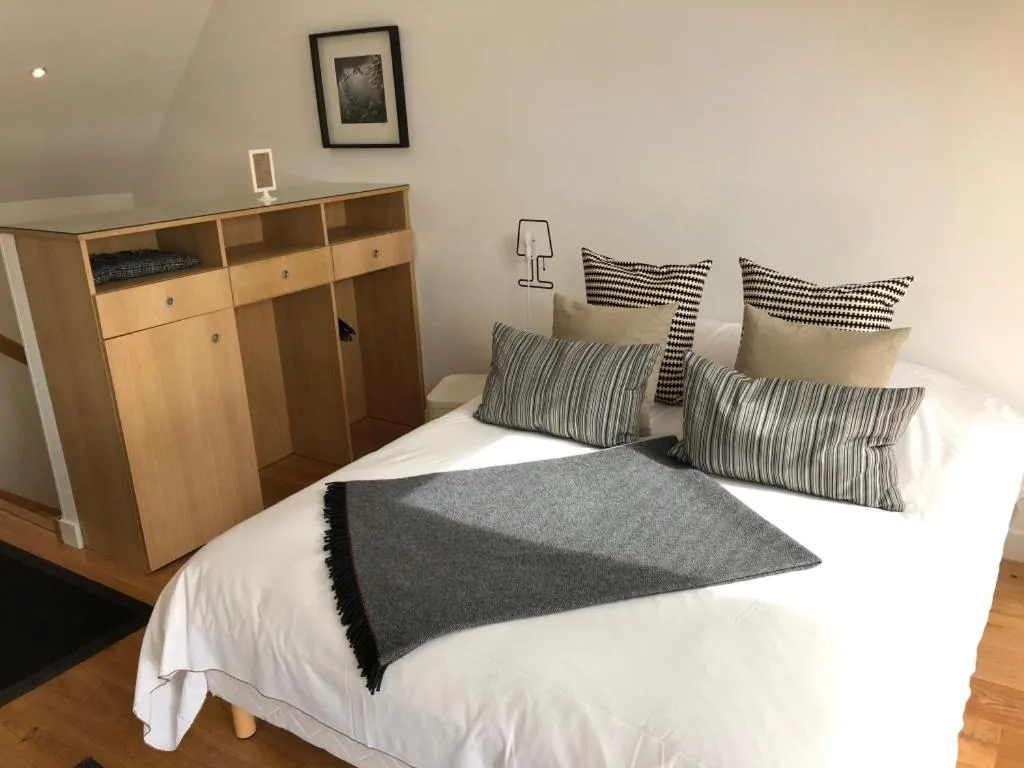 Bedroom, Bed in Aux 13 Arches-Logis Hôtel Restaurant