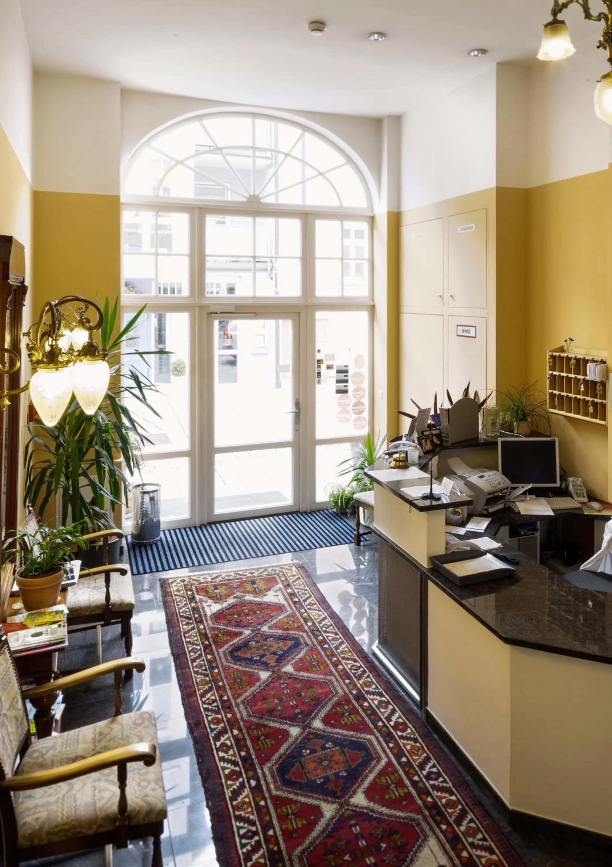 Lobby or reception in Hotel Garni am Markt - Businesshotel - Frühstücksbuffet - Fahrradabstellplatz - Hunde willkommen