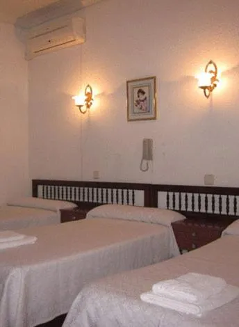 Photo of the whole room, Bed in Hostal Esmeralda