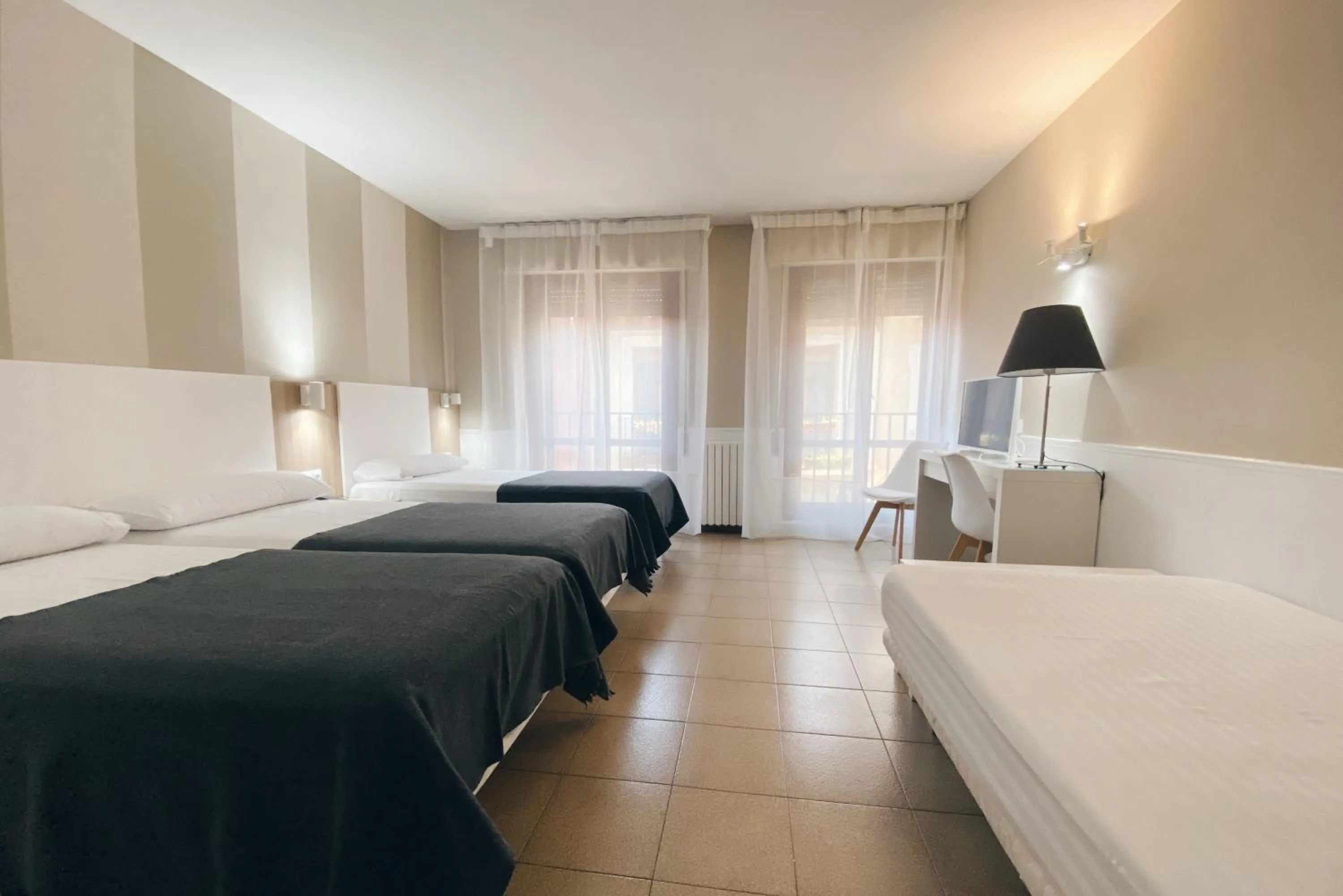 Bed in Hotel Rio Arga