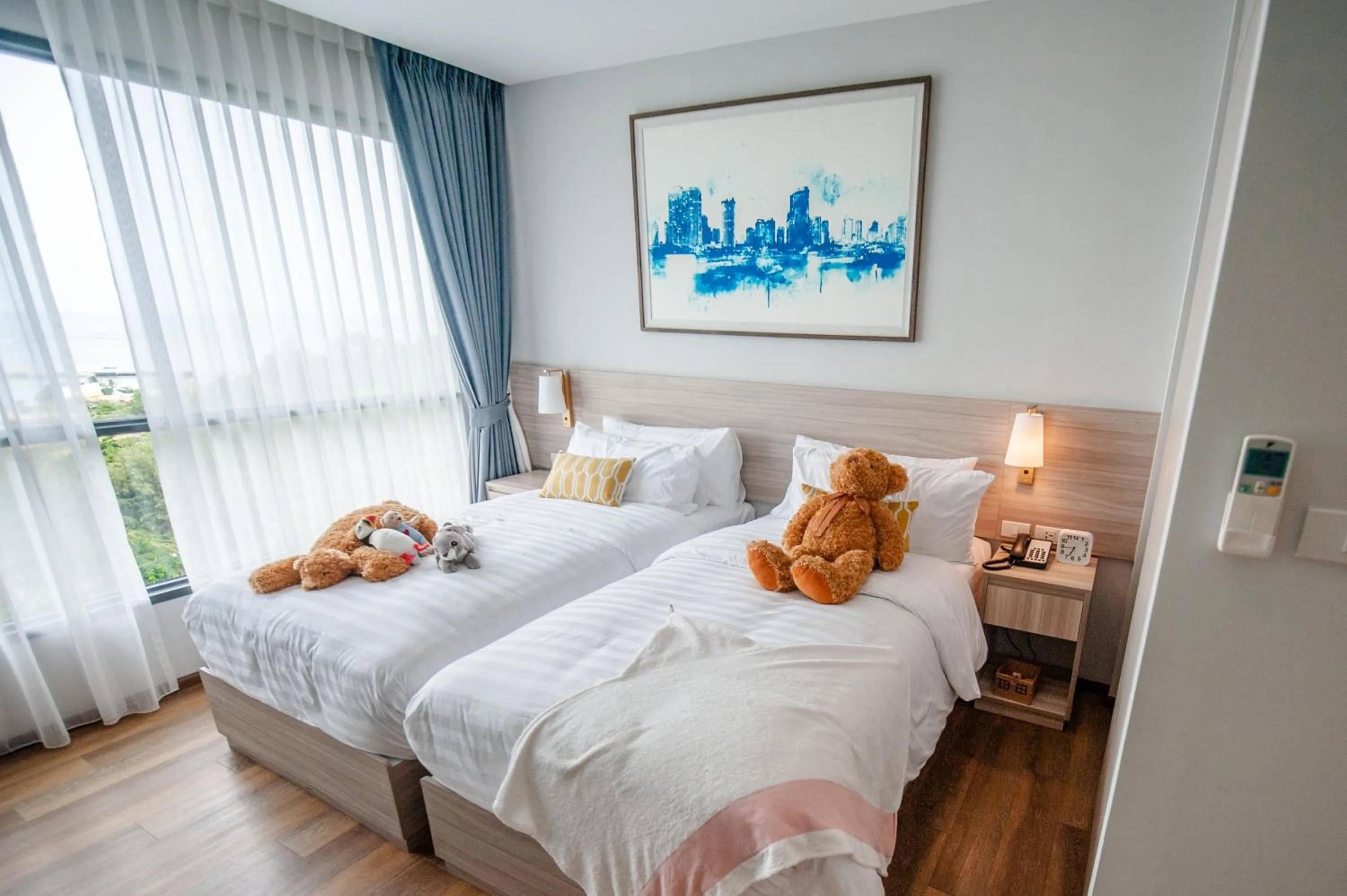 Bedroom, Bed in Oakwood Hotel & Residence Sri Racha