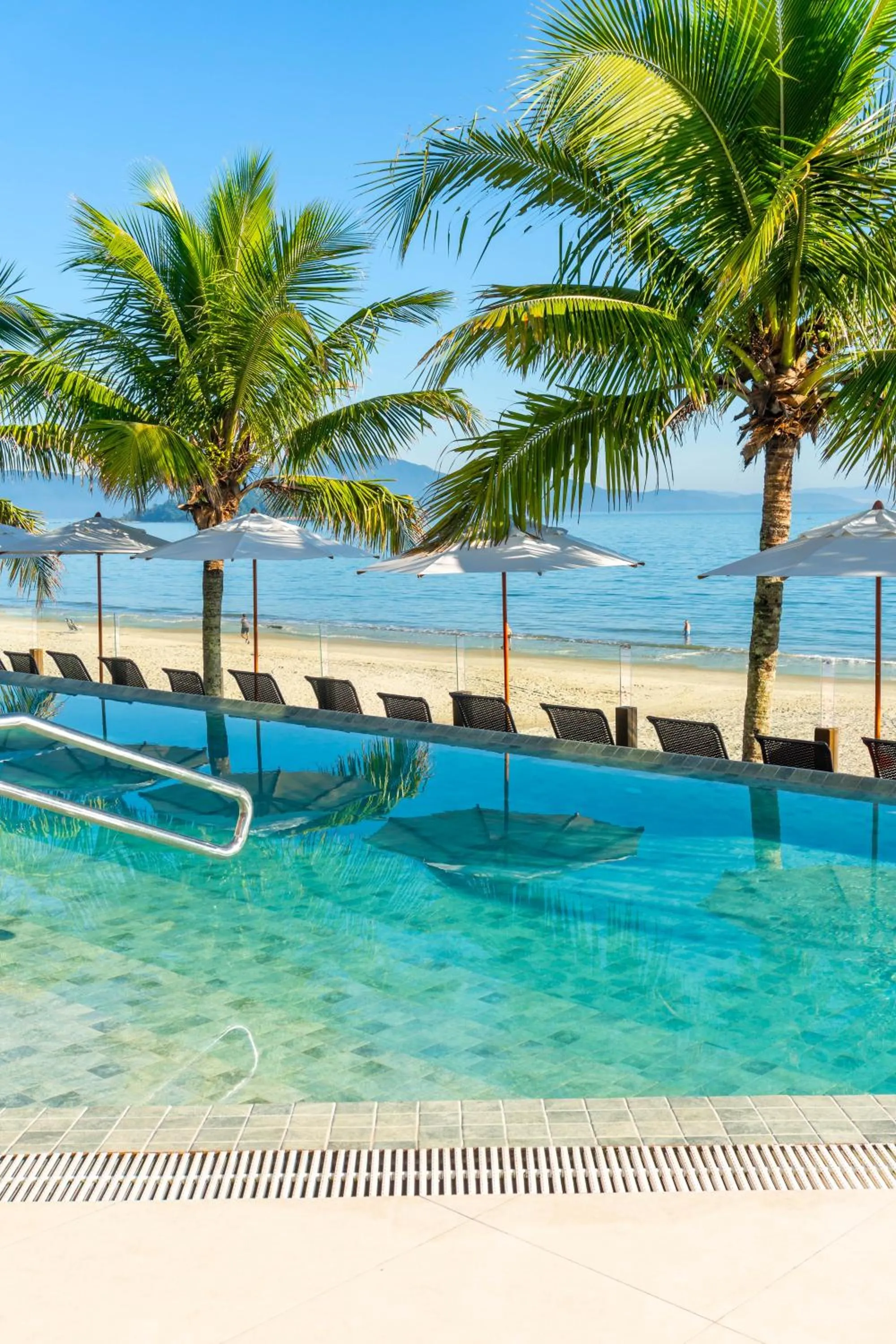 Swimming pool in Palace Praia Hotel