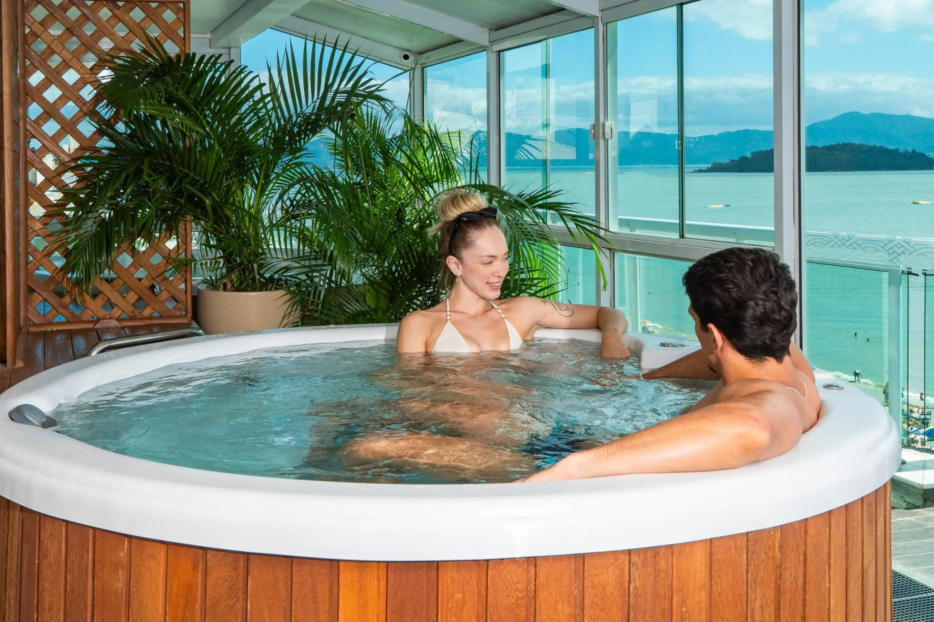 Bath in Palace Praia Hotel