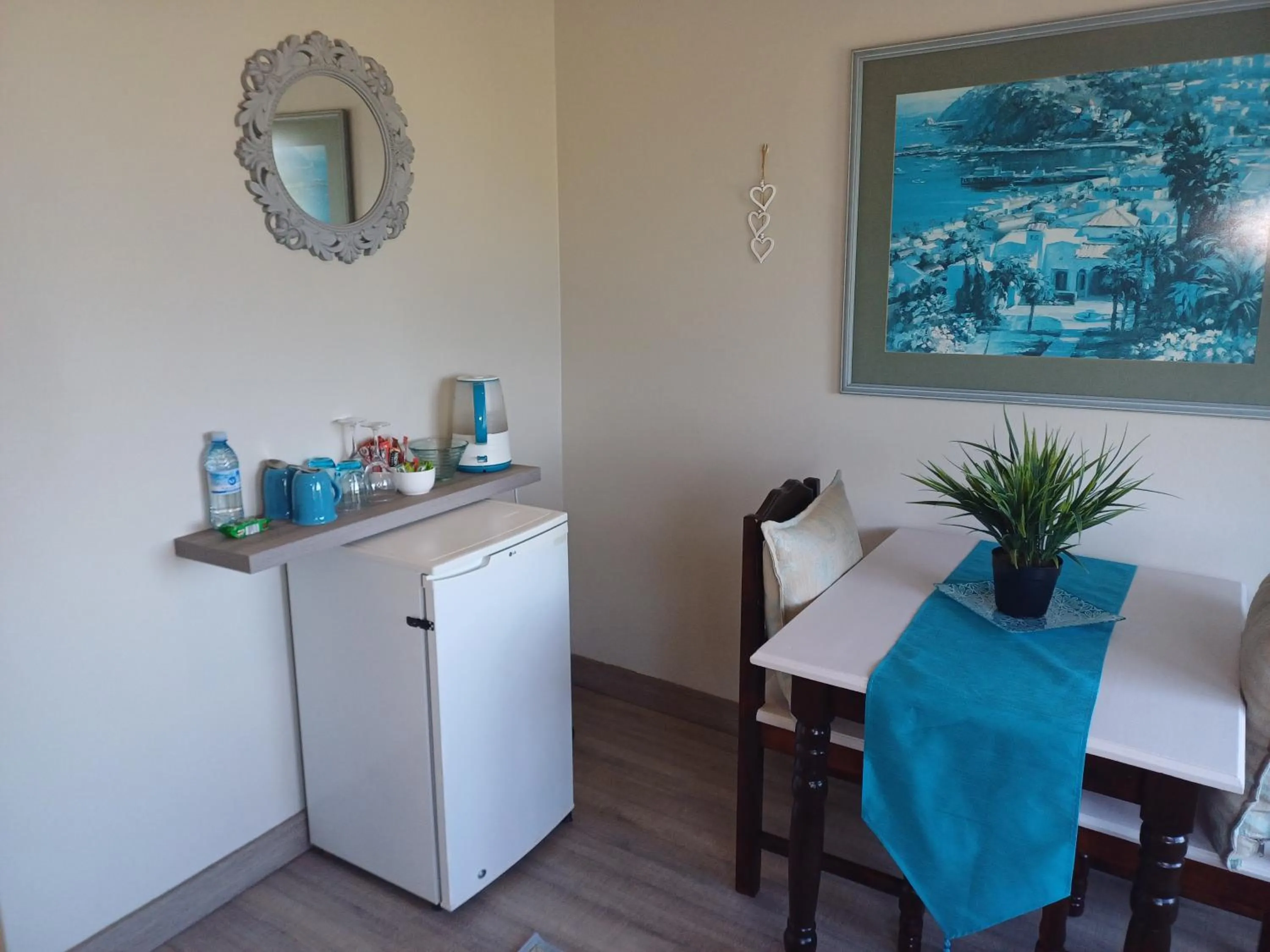 Dining area in Stroke-One-Inn