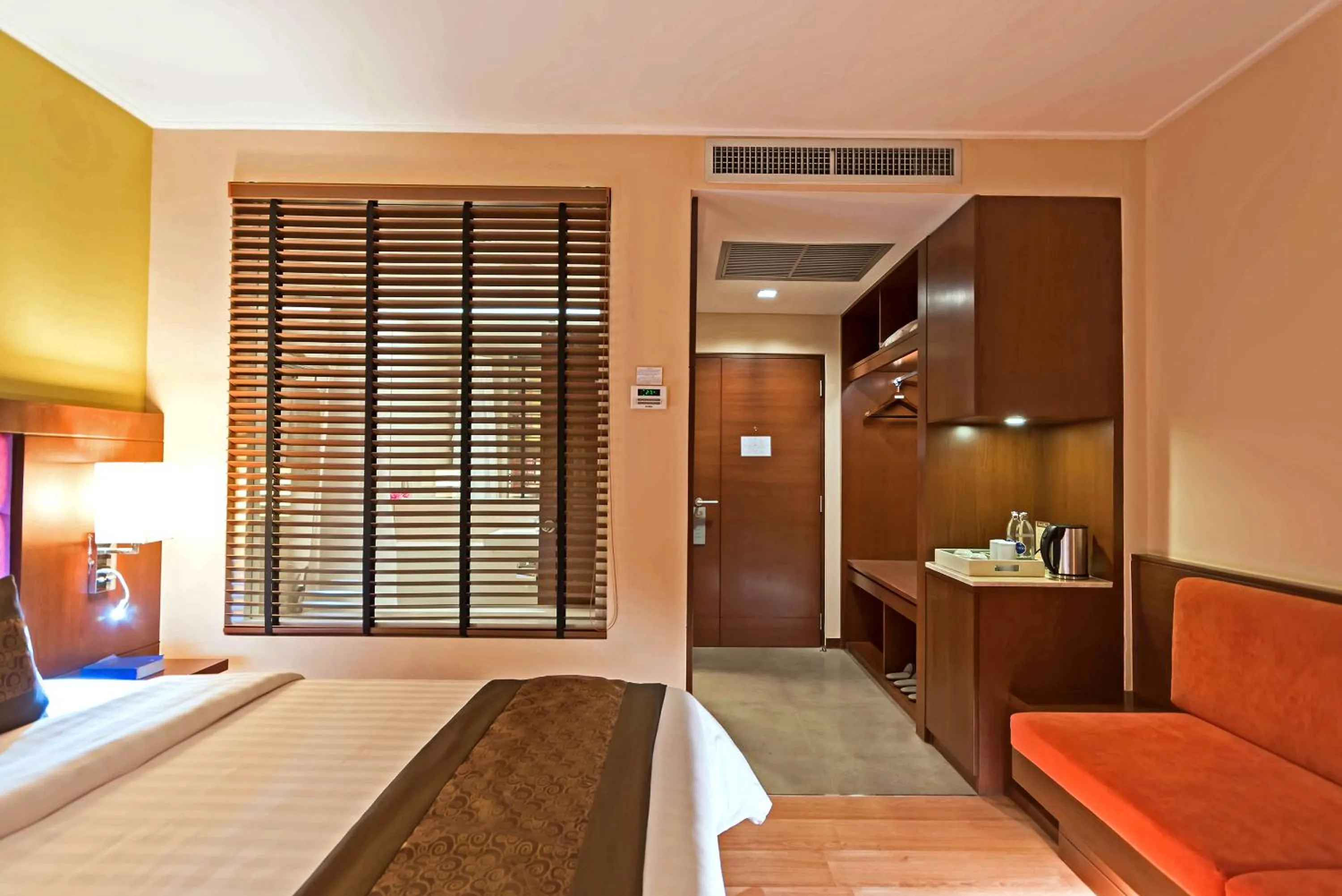 Photo of the whole room, Bed in Navarat Heritage Hotel