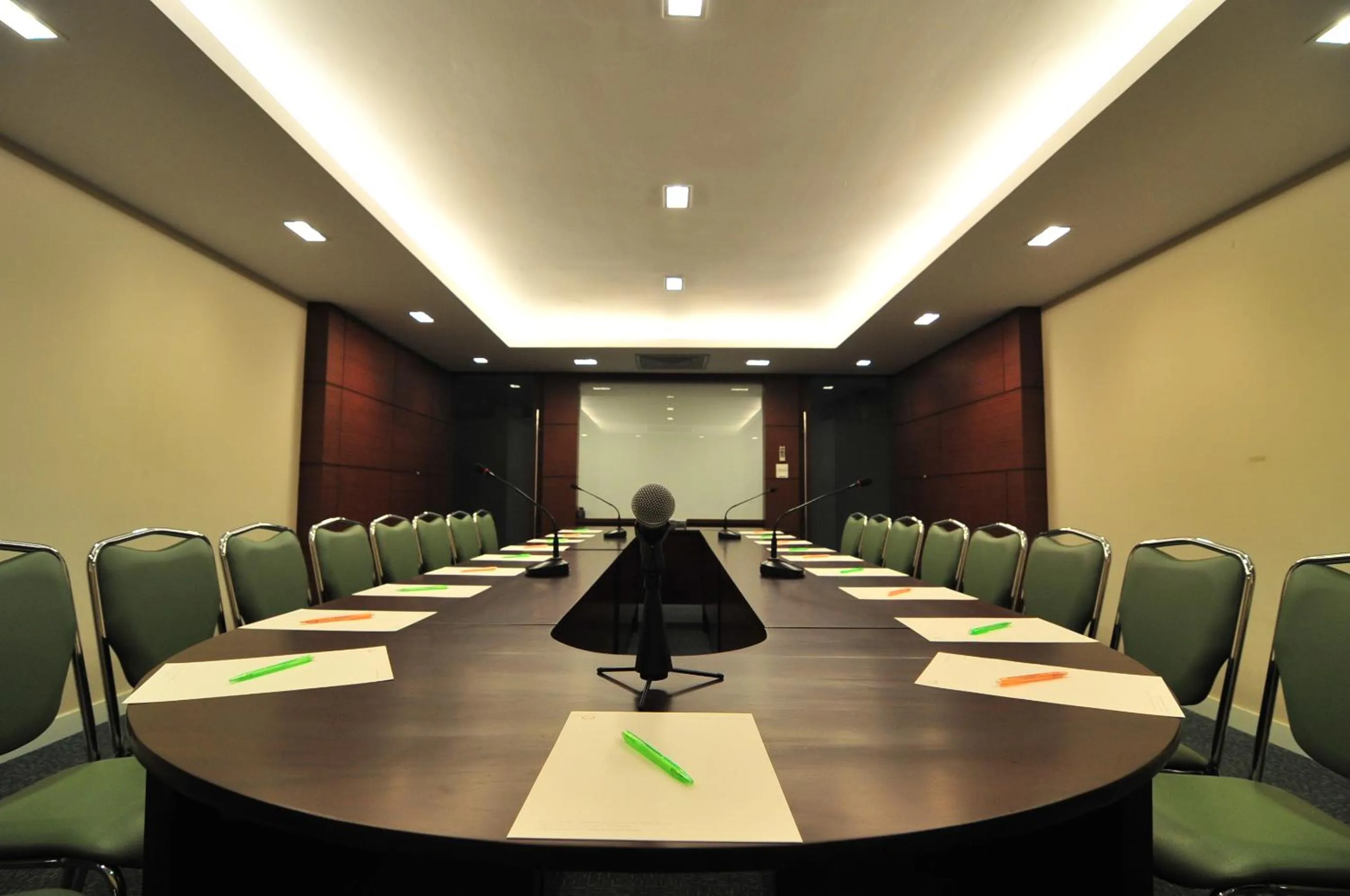 Business facilities in Navarat Heritage Hotel