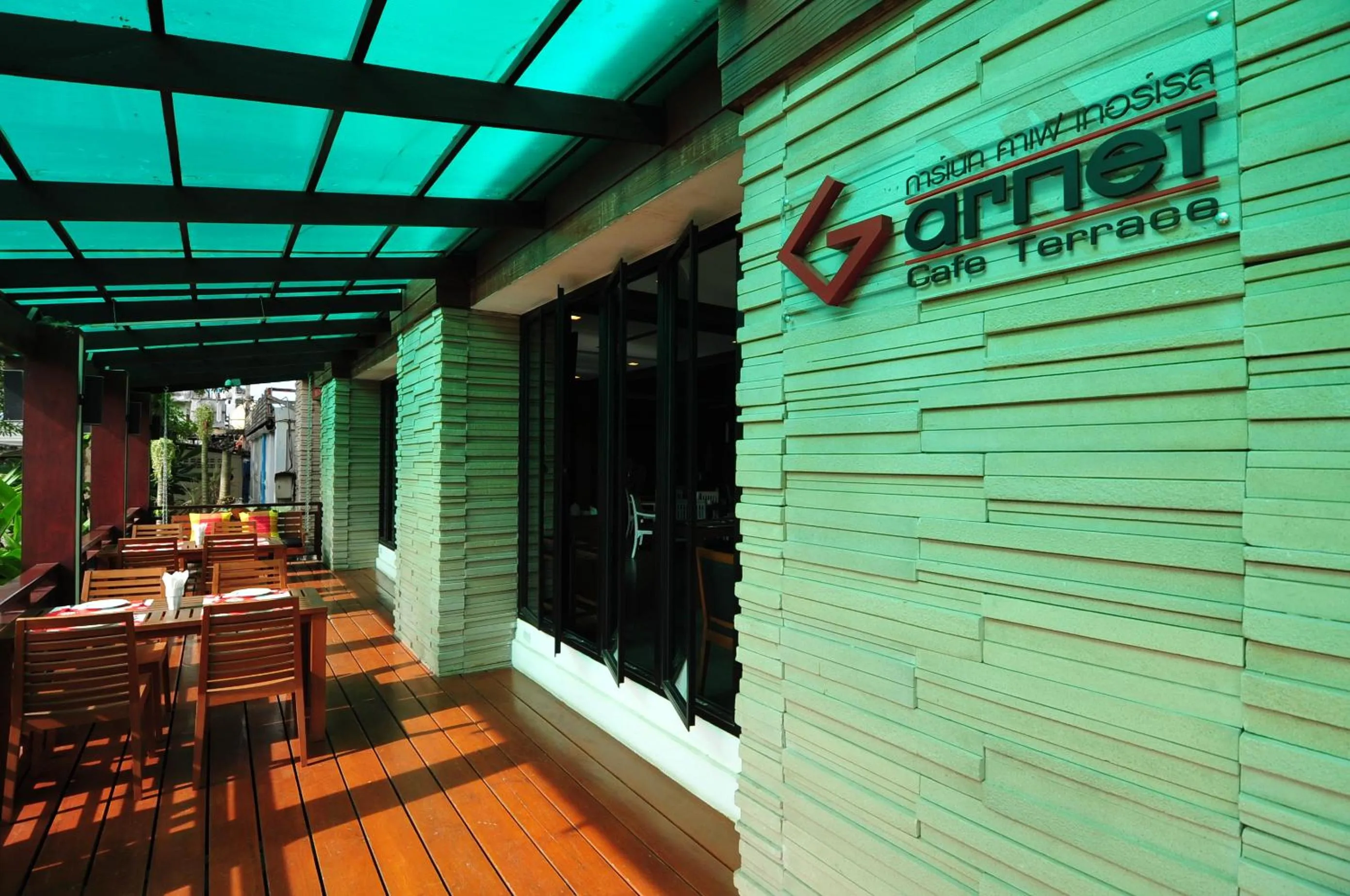 Restaurant/places to eat in Navarat Heritage Hotel