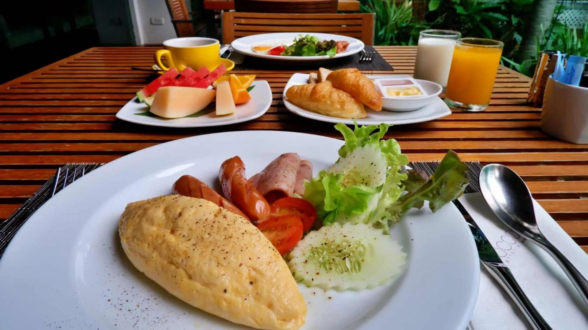 Continental breakfast in Sora Resort & Suites Sukhumvit