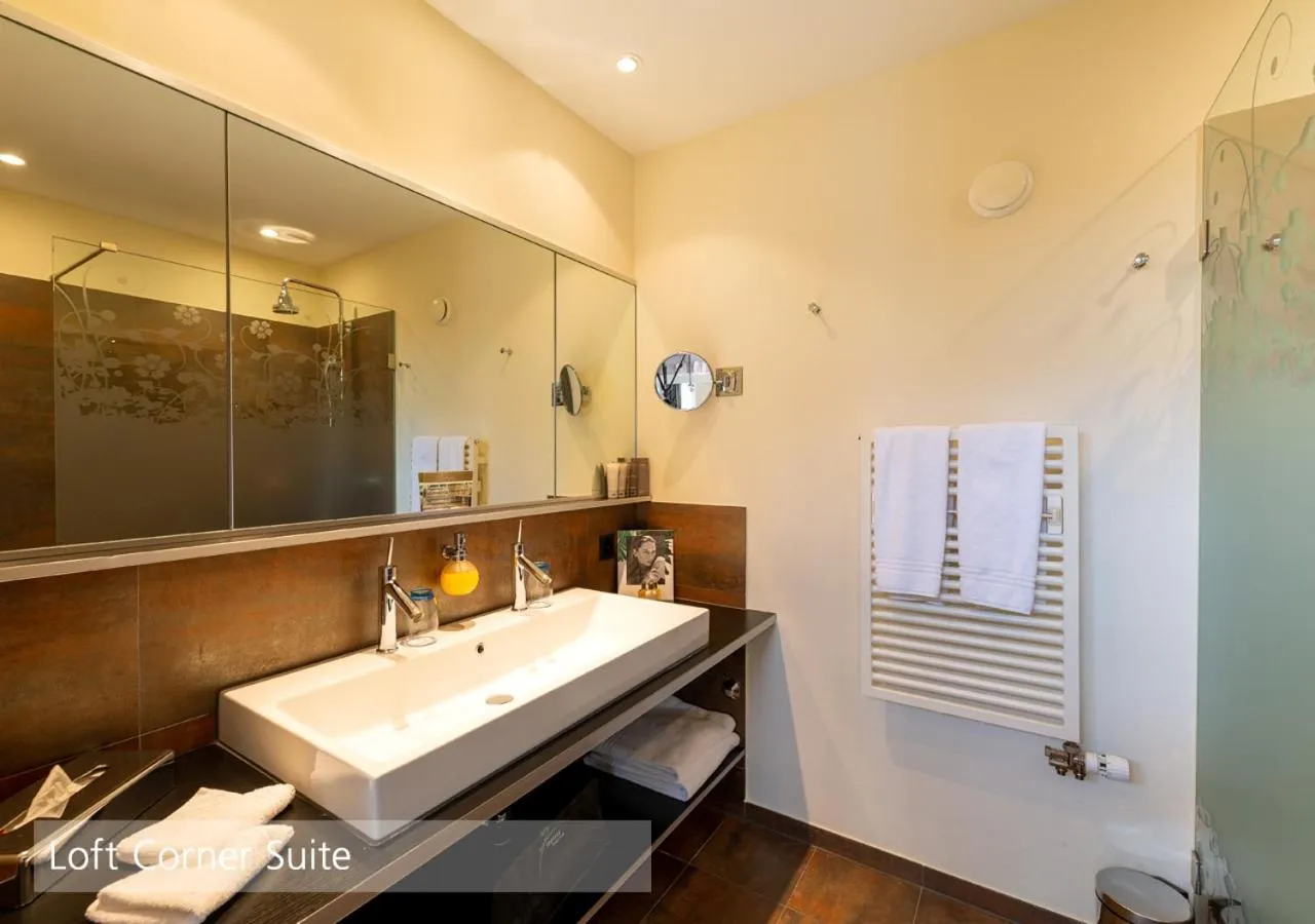 Bathroom in Lenkerhof gourmet spa resort - Relais & Châteaux