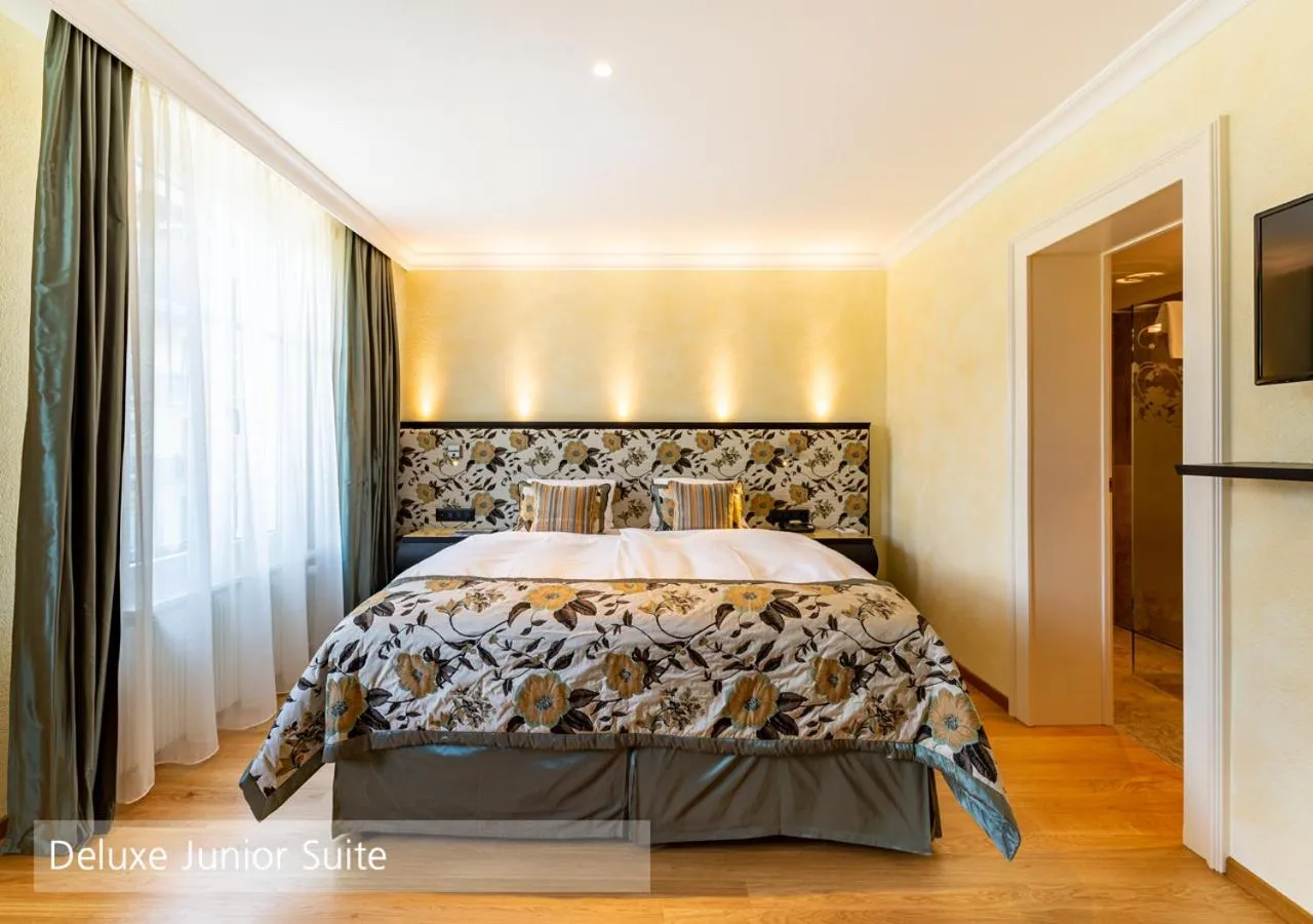 Bed in Lenkerhof gourmet spa resort - Relais & Châteaux