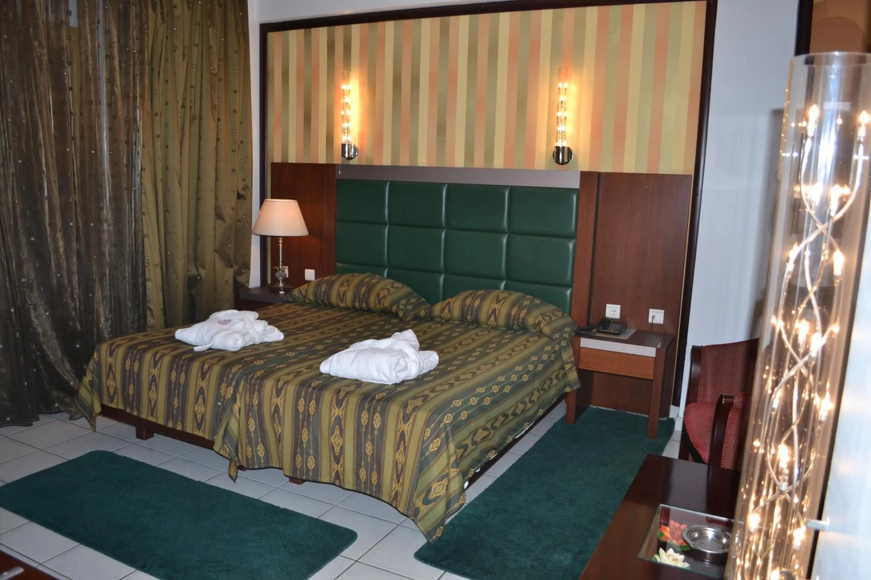 Photo of the whole room, Bed in Krikonis Hotel