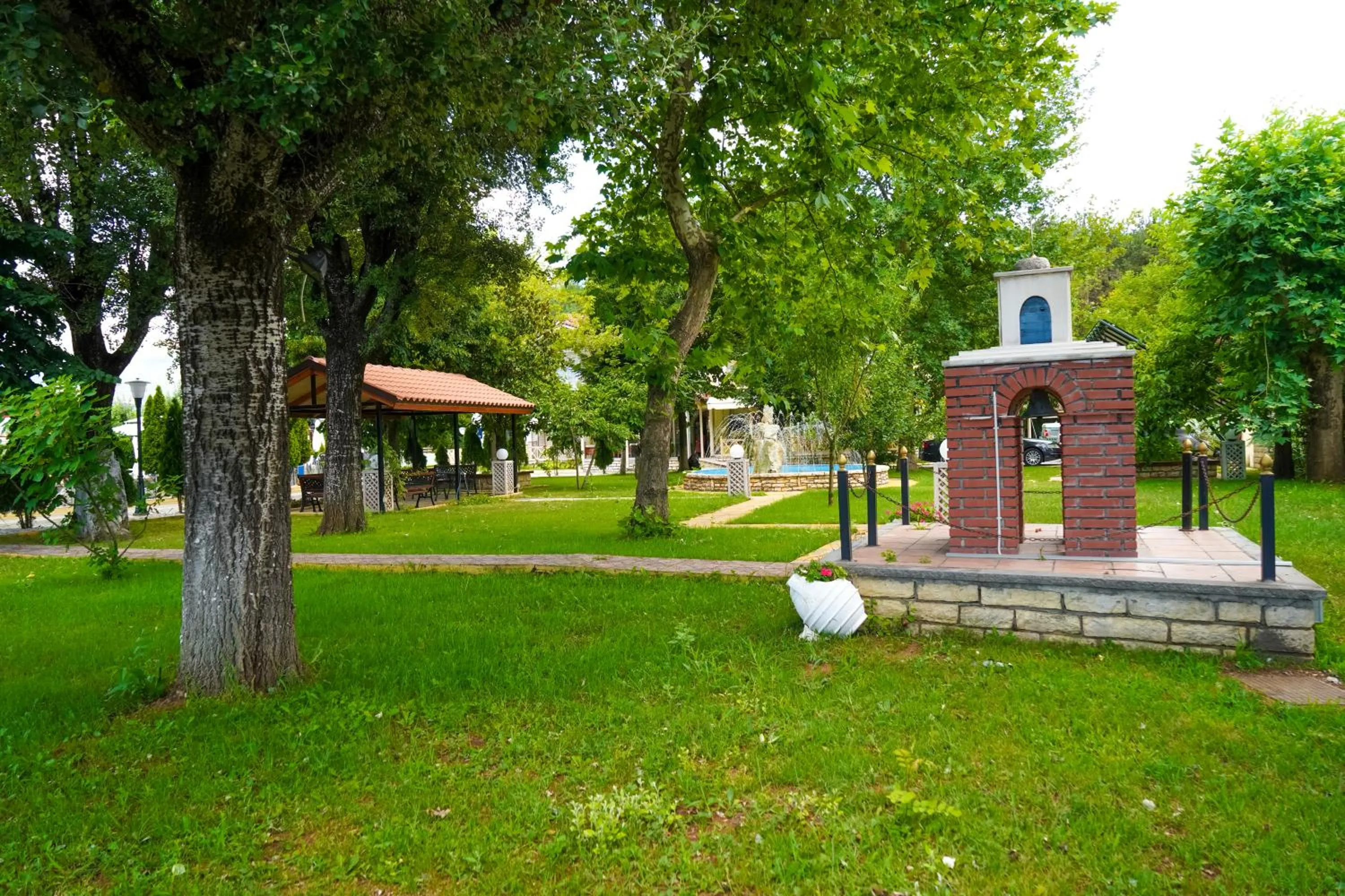 Garden in Krikonis Hotel