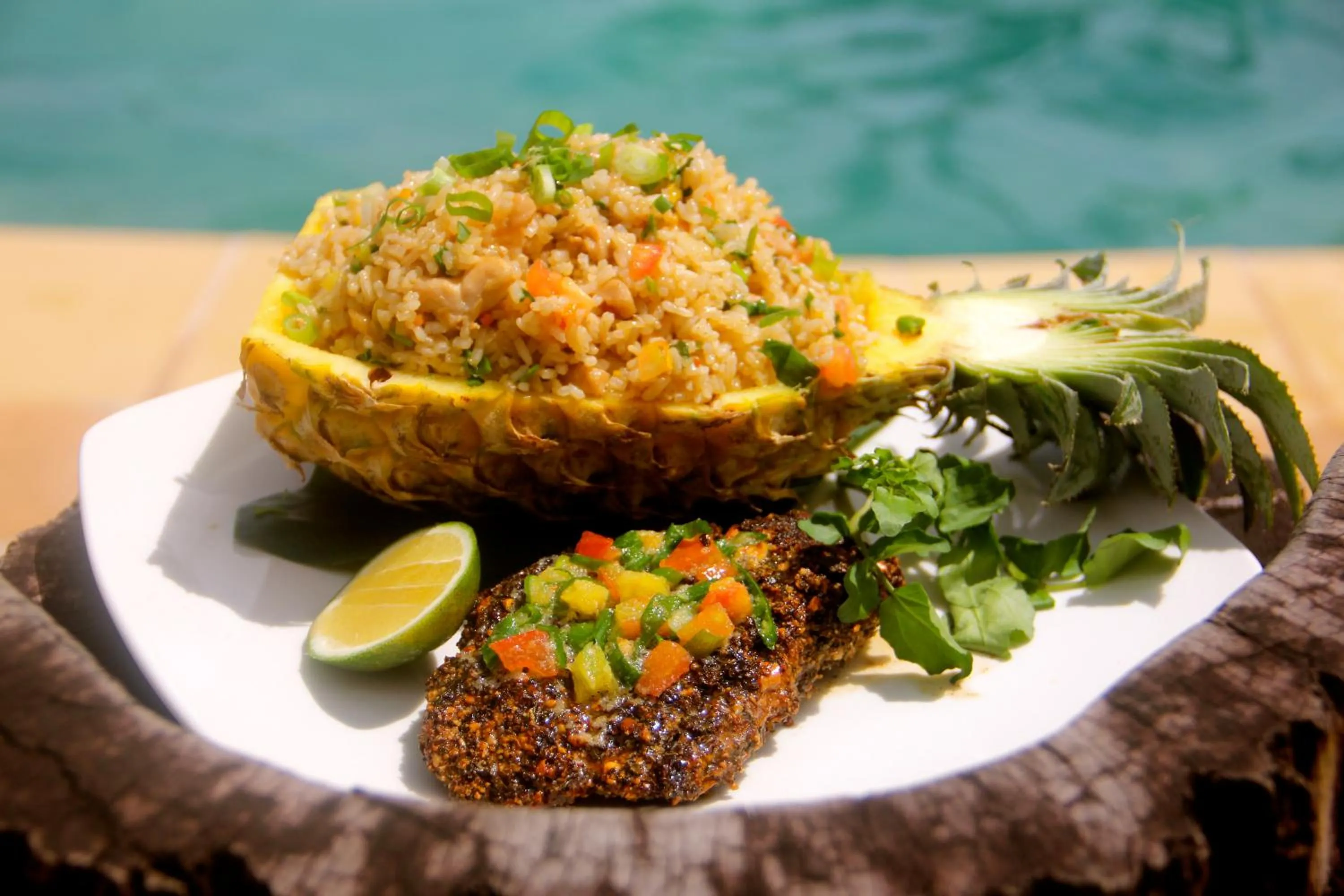 Restaurant/places to eat in Mango Bay Resort