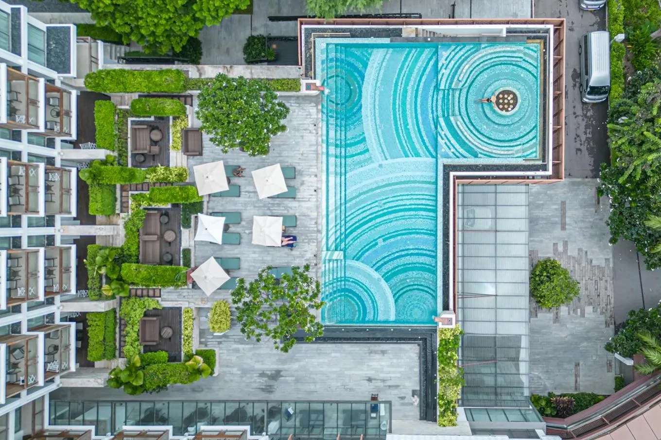 Swimming pool in InterContinental Hua Hin Resort by IHG