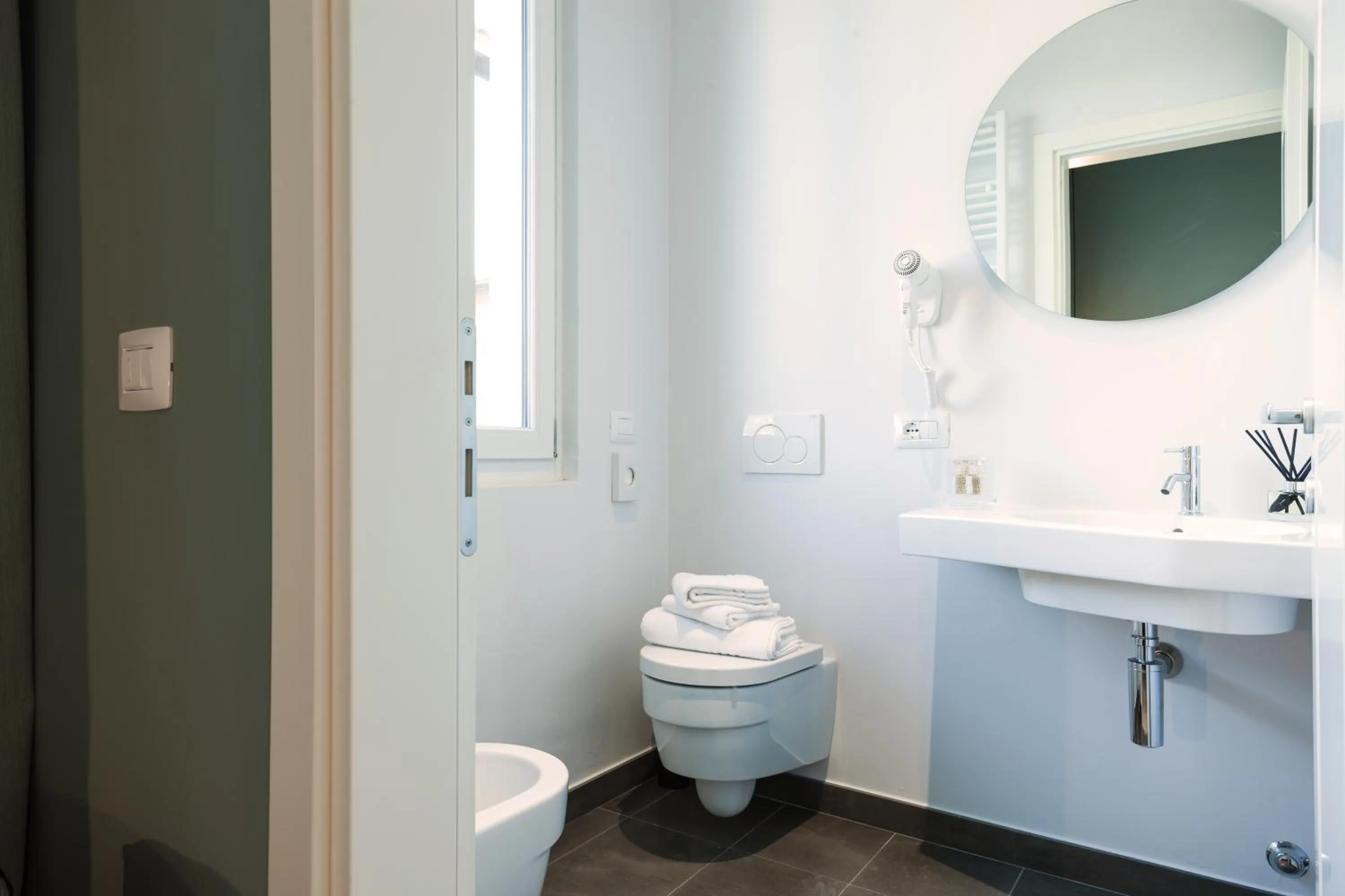 Bathroom in B&B Lorena Suites