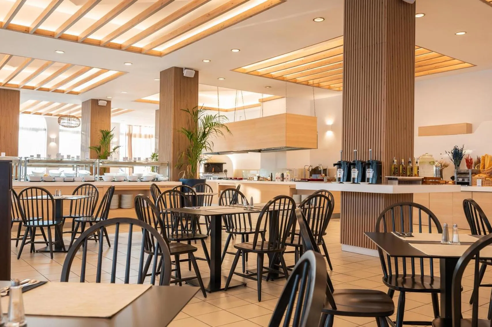 Restaurant/places to eat in Smy Kos Beach & Splash