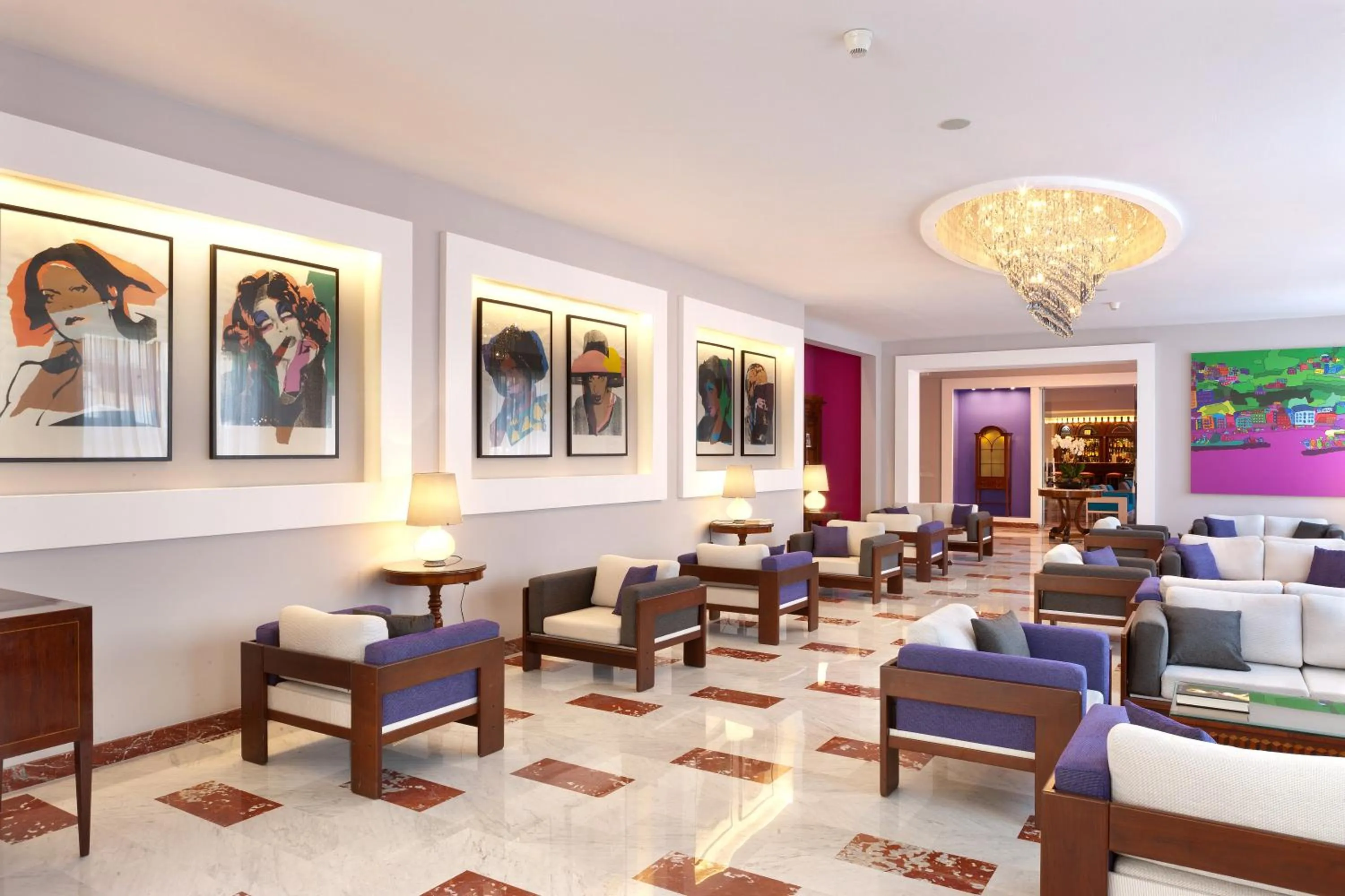 Lobby or reception in Hotel Continental