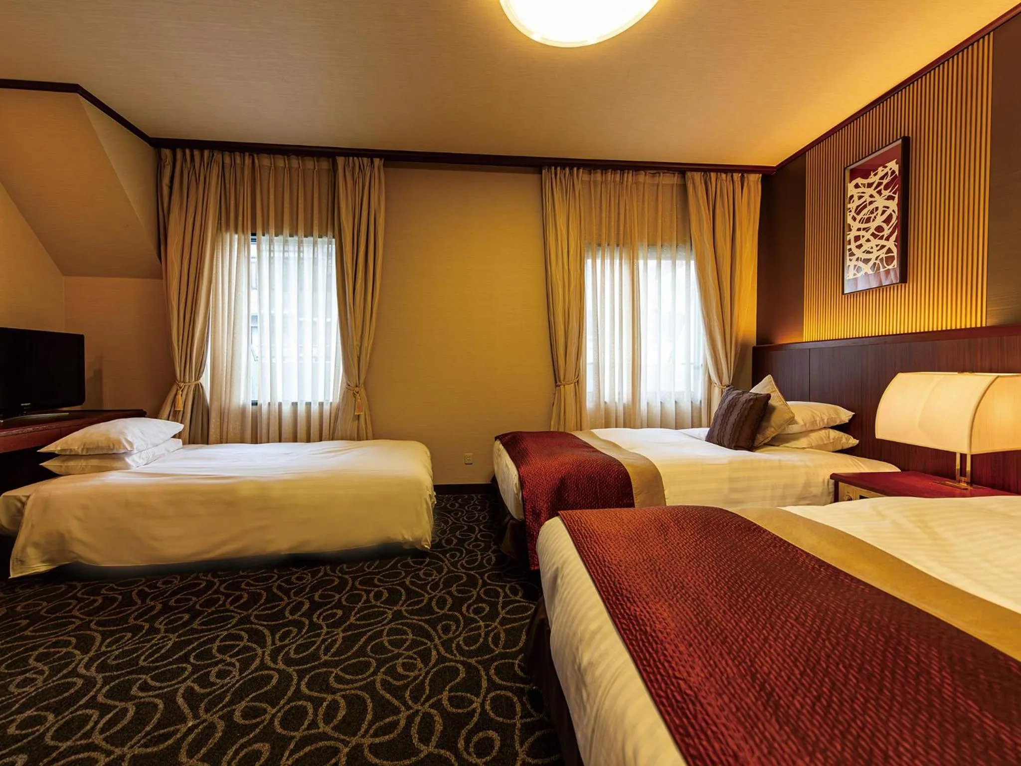Photo of the whole room, Bed in Shibuya Creston Hotel