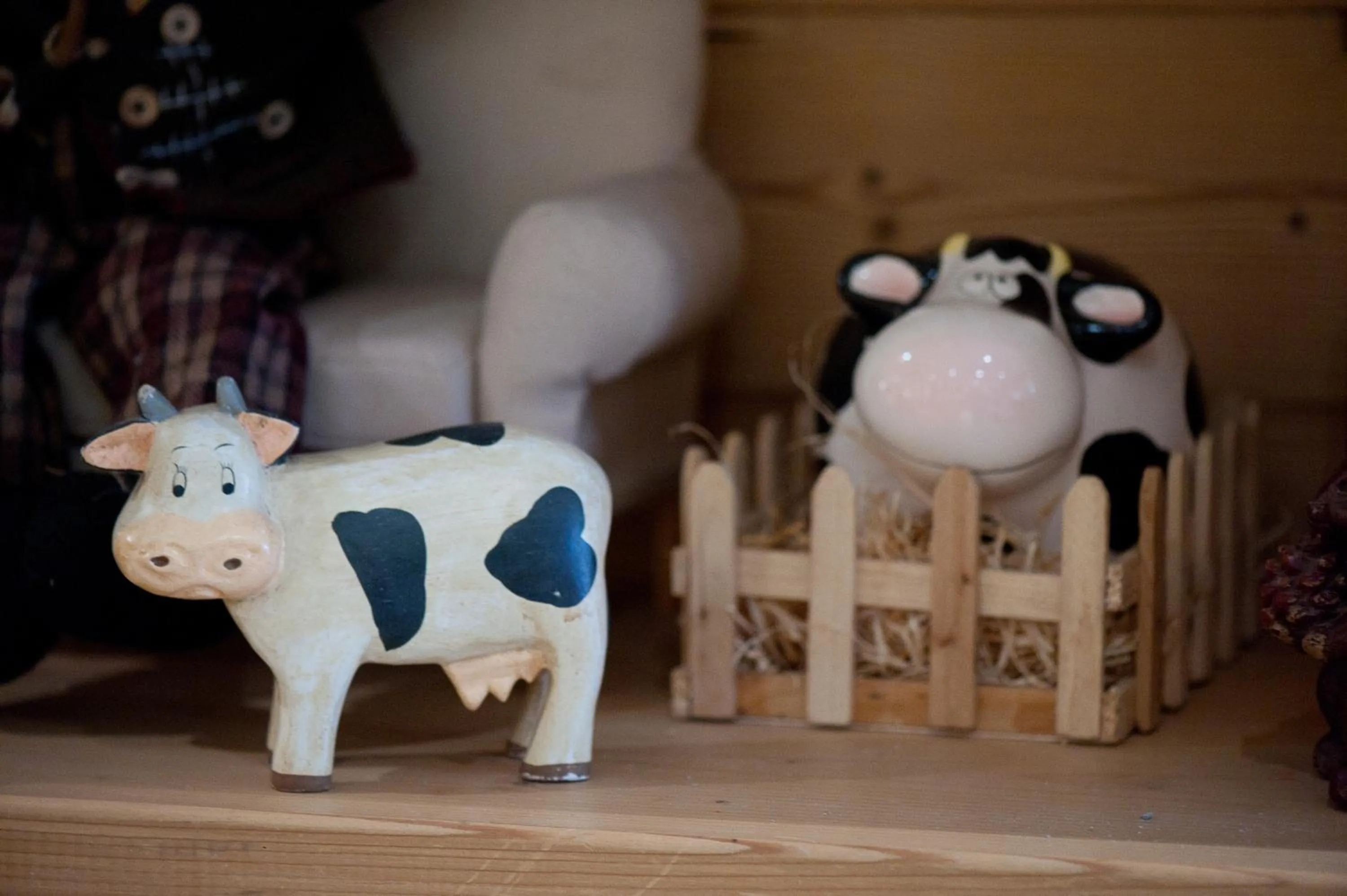 Decorative detail in Hotel Du Commerce