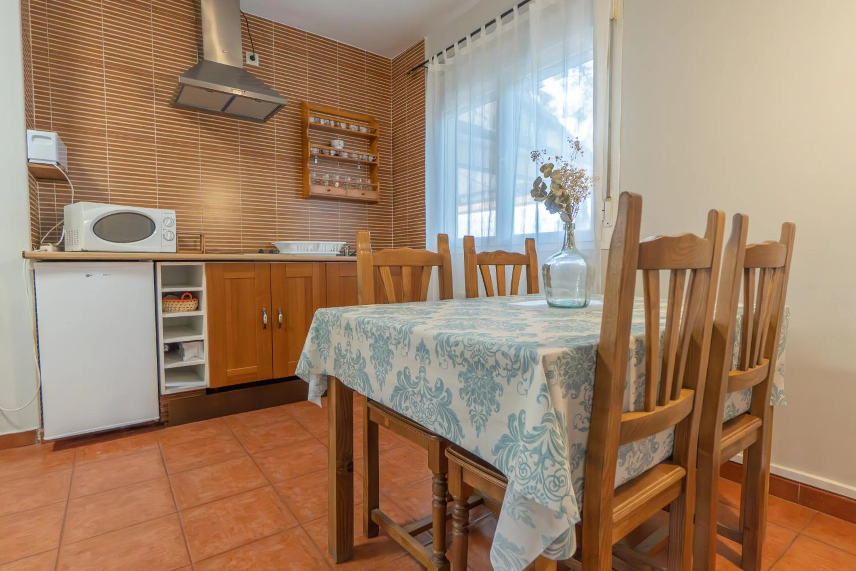 Kitchen or kitchenette in Hotel Rural El Retiro de San Pedro by RetiroRural