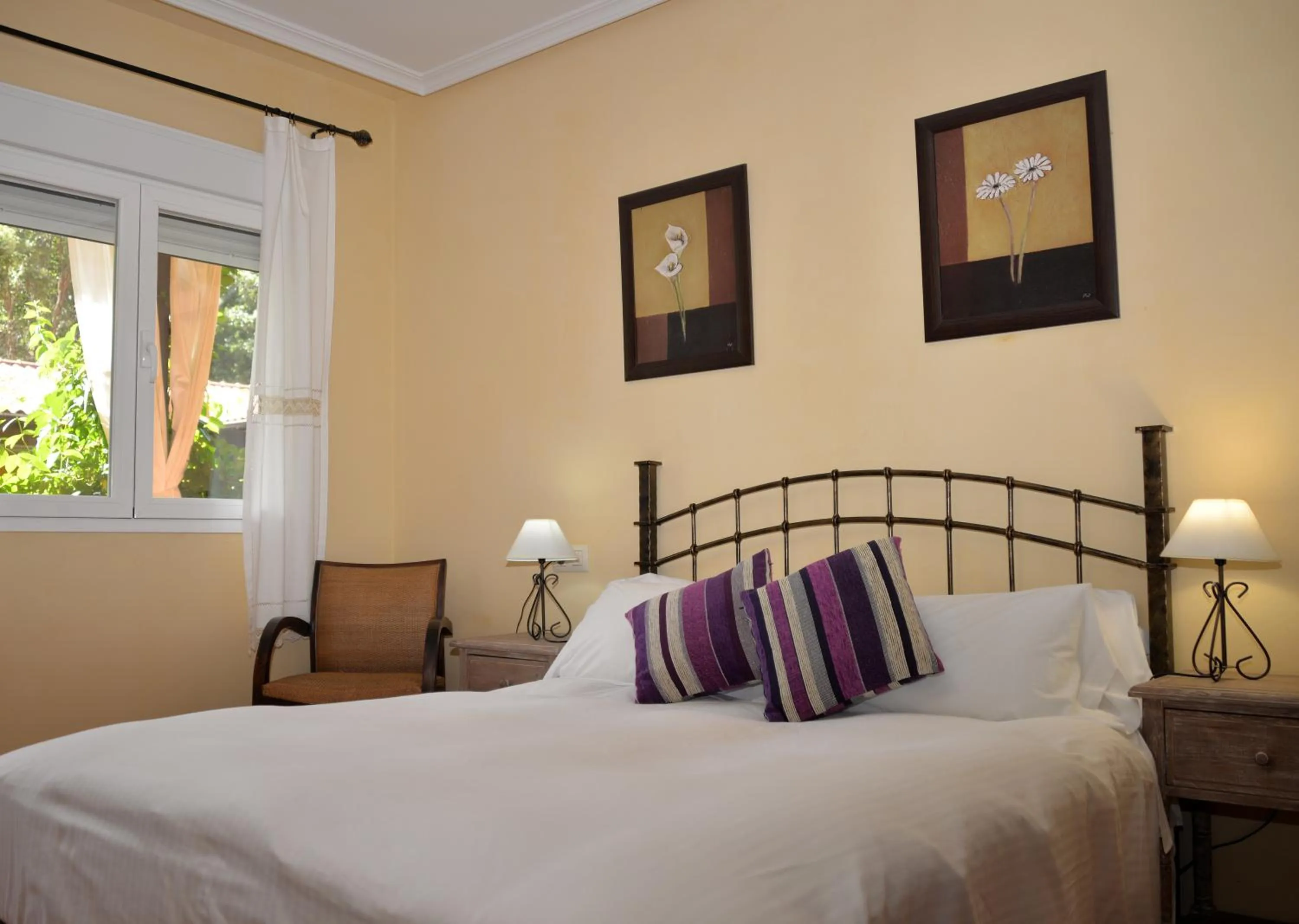 Bedroom, Bed in Hotel Rural El Retiro de San Pedro by RetiroRural