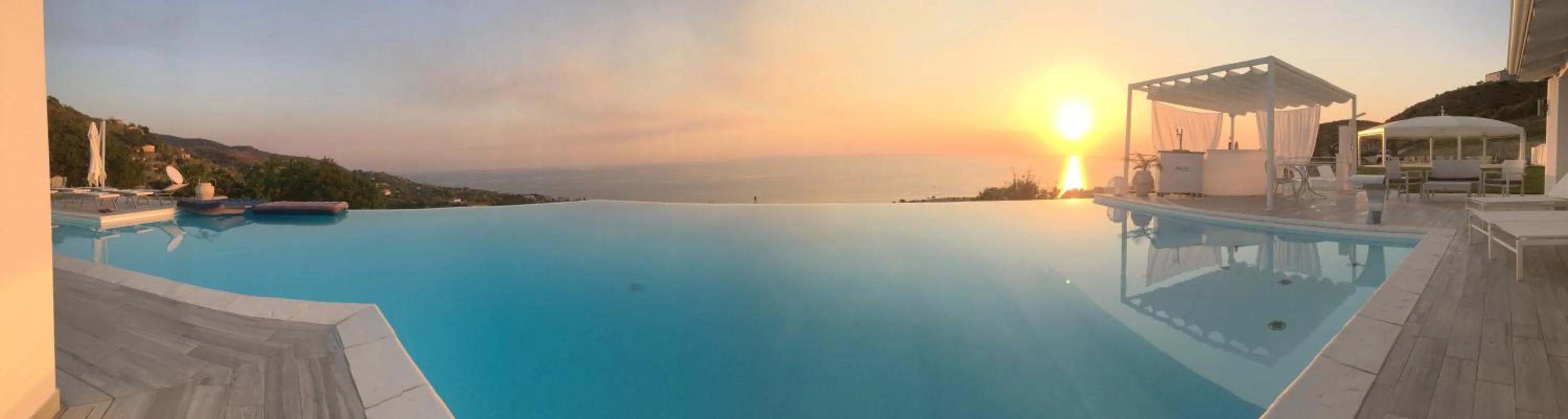 White Club Residence