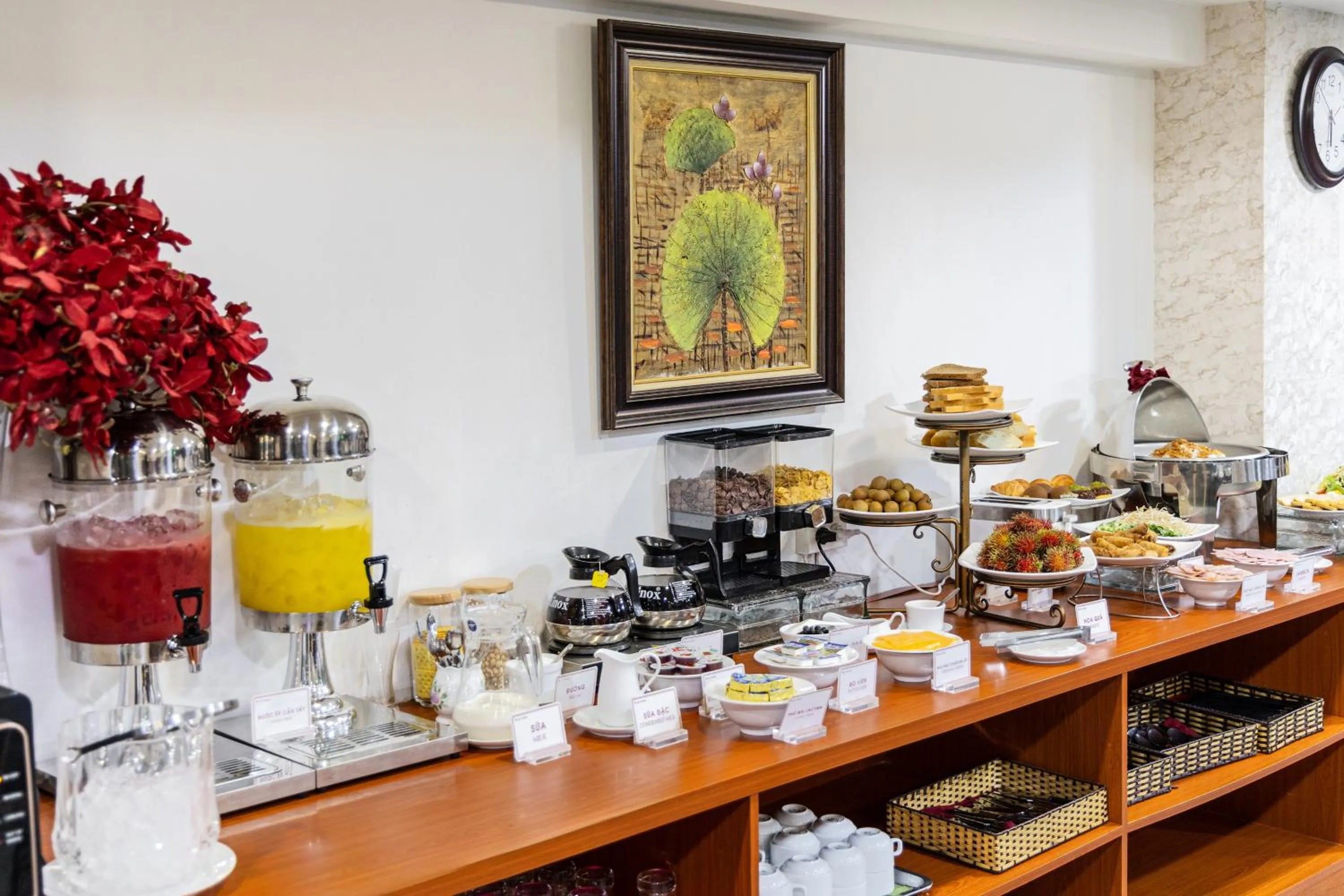 Buffet breakfast in A25 Hotel - 29 Bùi Thị Xuân