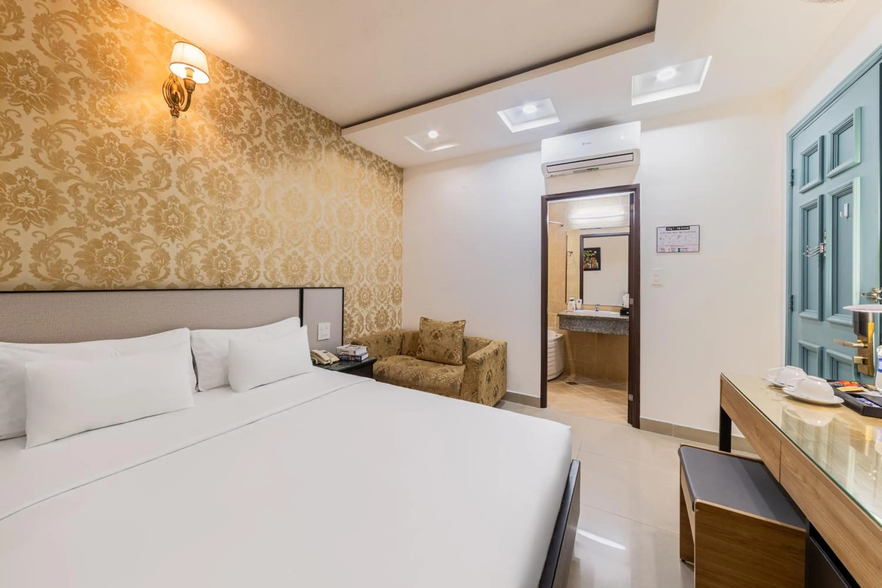 Bedroom, Bed in A25 Hotel - 29 Bùi Thị Xuân