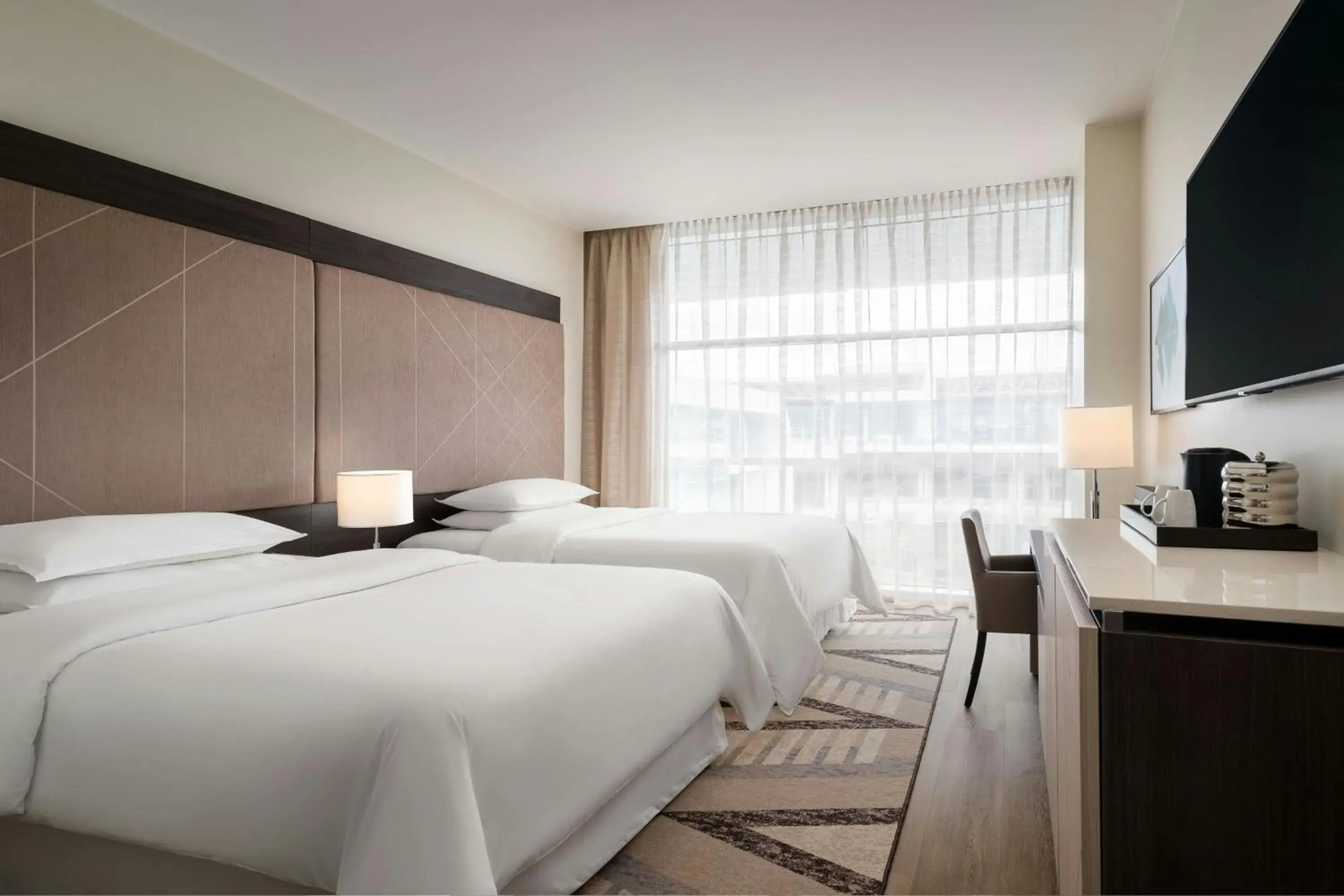 Classic Twin Room in Sheraton Milan Malpensa Airport Hotel & Conference Centre Classic Twin Room in Sheraton Milan Malpensa Airport Hotel & Conference Centre