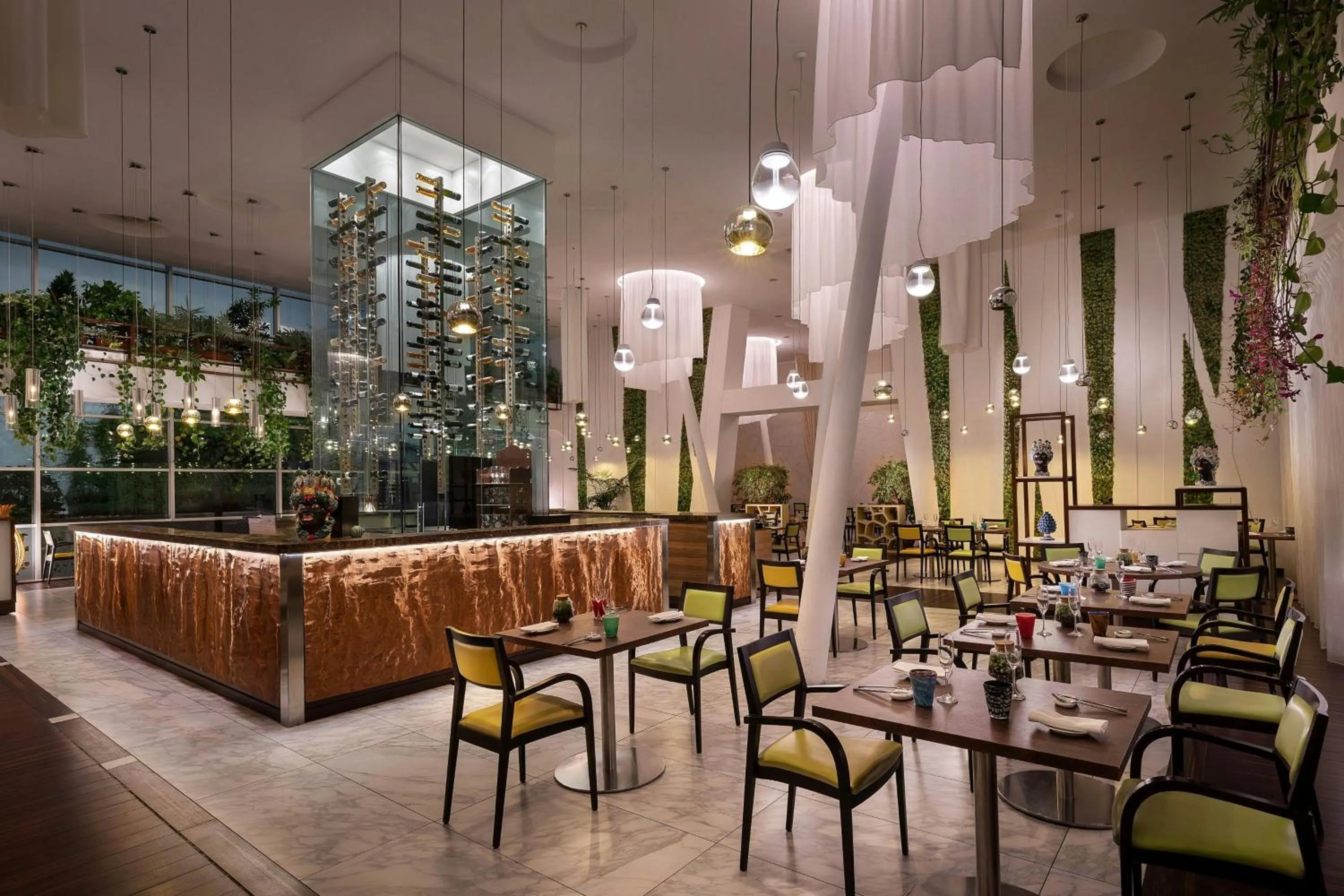 Restaurant/places to eat in Sheraton Milan Malpensa Airport Hotel & Conference Centre