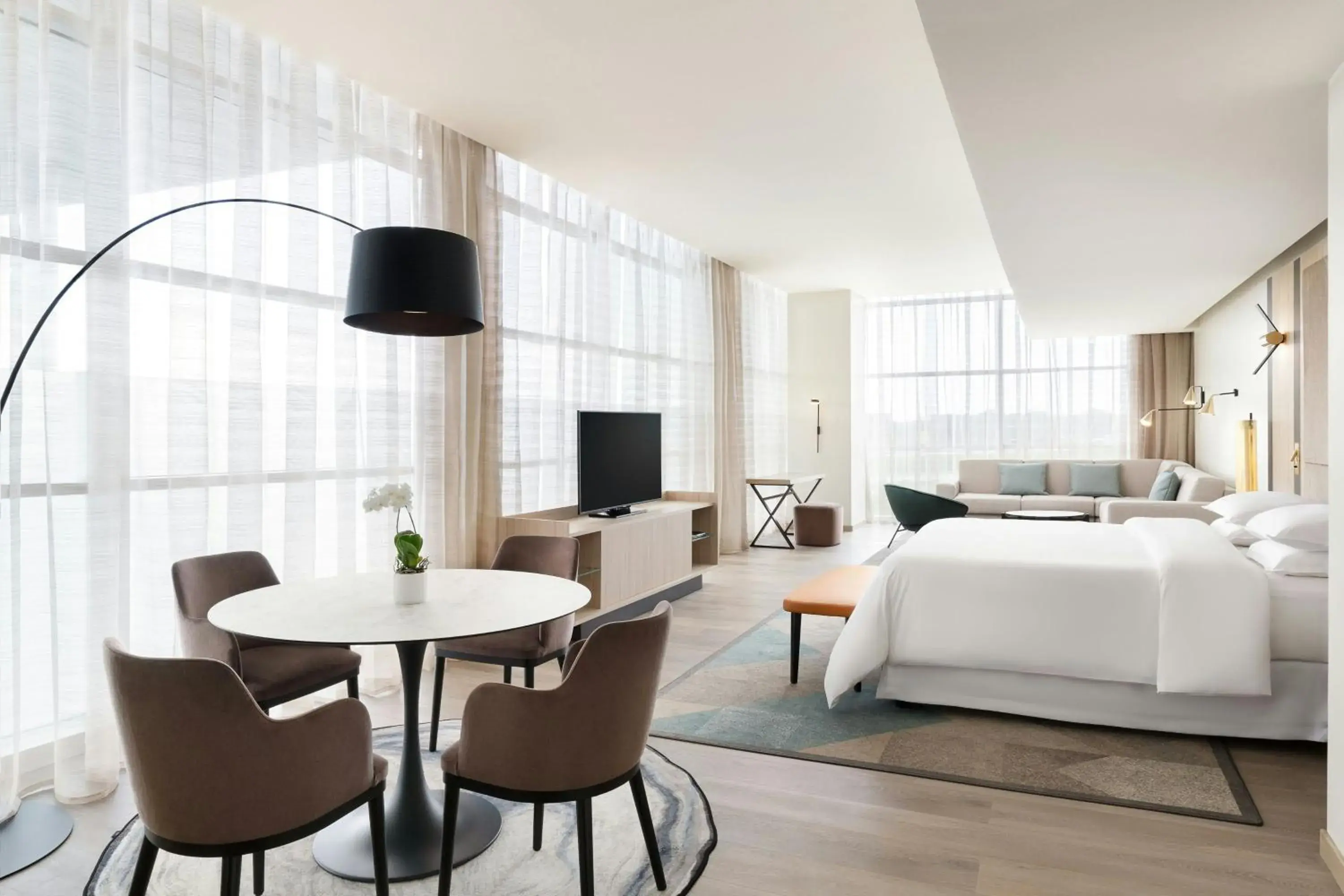 Diplomatic Suite in Sheraton Milan Malpensa Airport Hotel & Conference Centre Diplomatic Suite in Sheraton Milan Malpensa Airport Hotel & Conference Centre