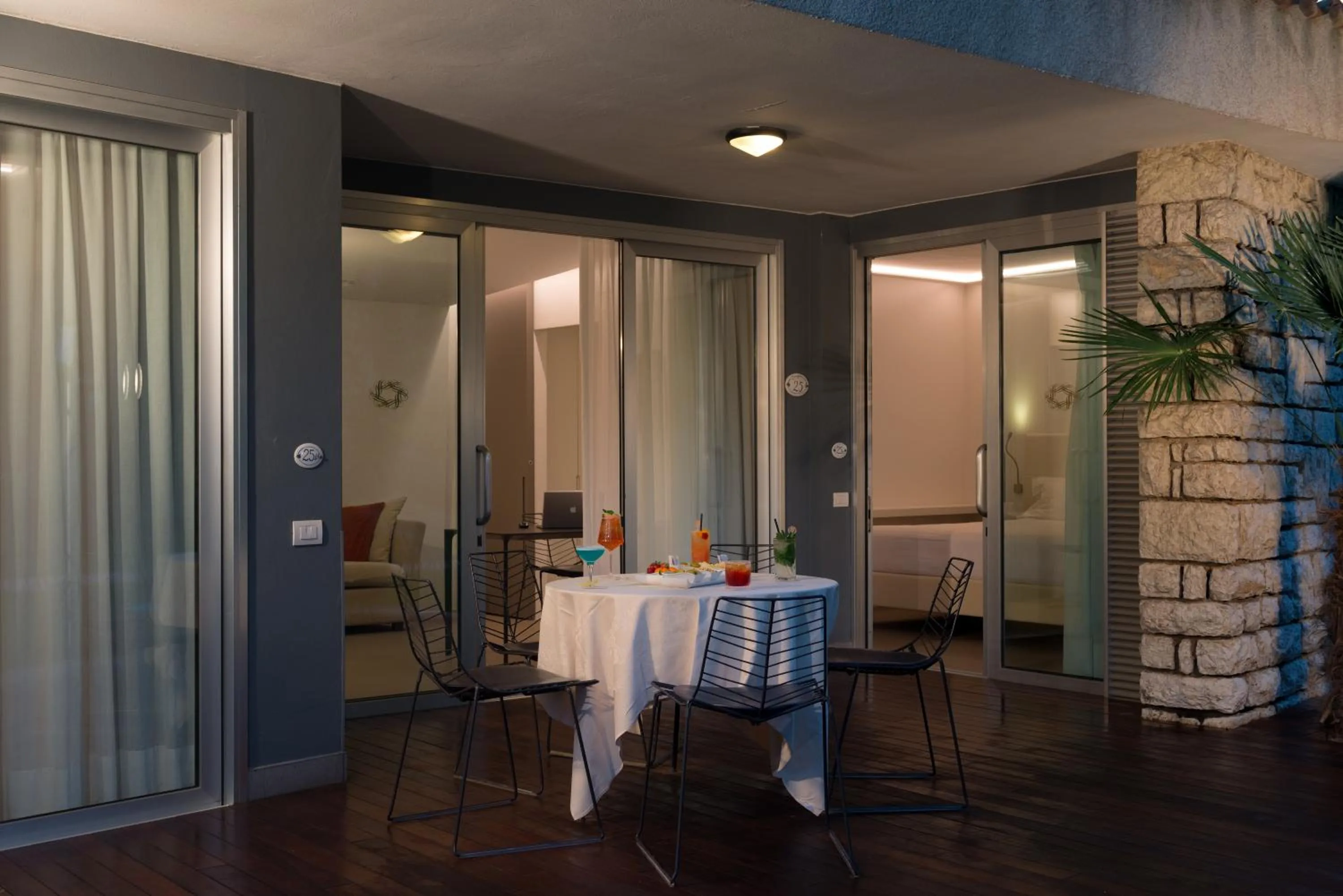 Balcony/Terrace in Du Lac Et Du Parc Grand Resort