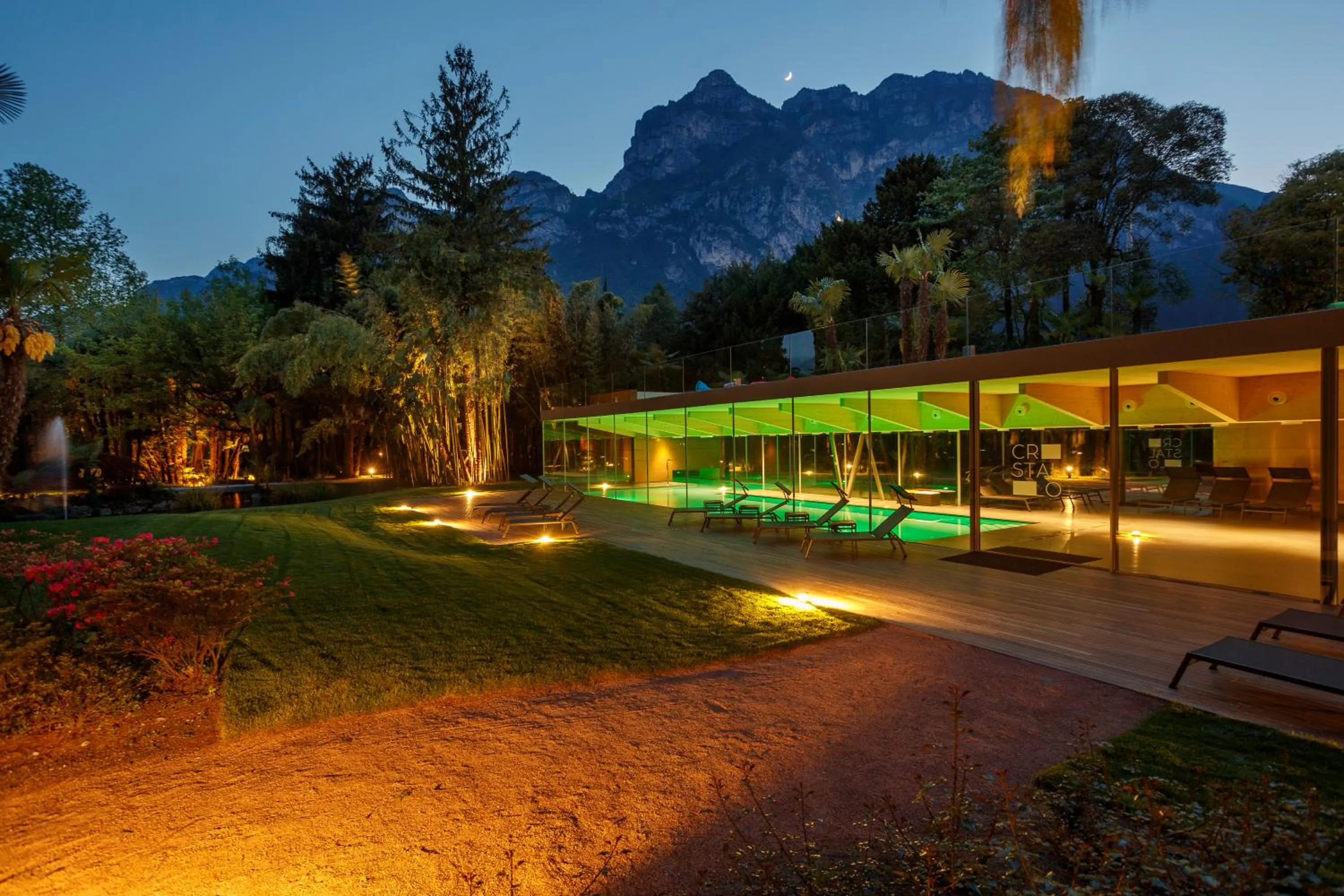 Swimming pool in Du Lac Et Du Parc Grand Resort