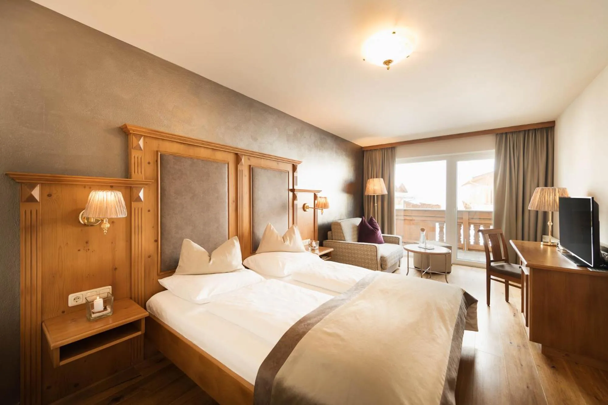 Standard Double Room (2 Adults + 1 Child) in Premium Activehotel Bergkönig