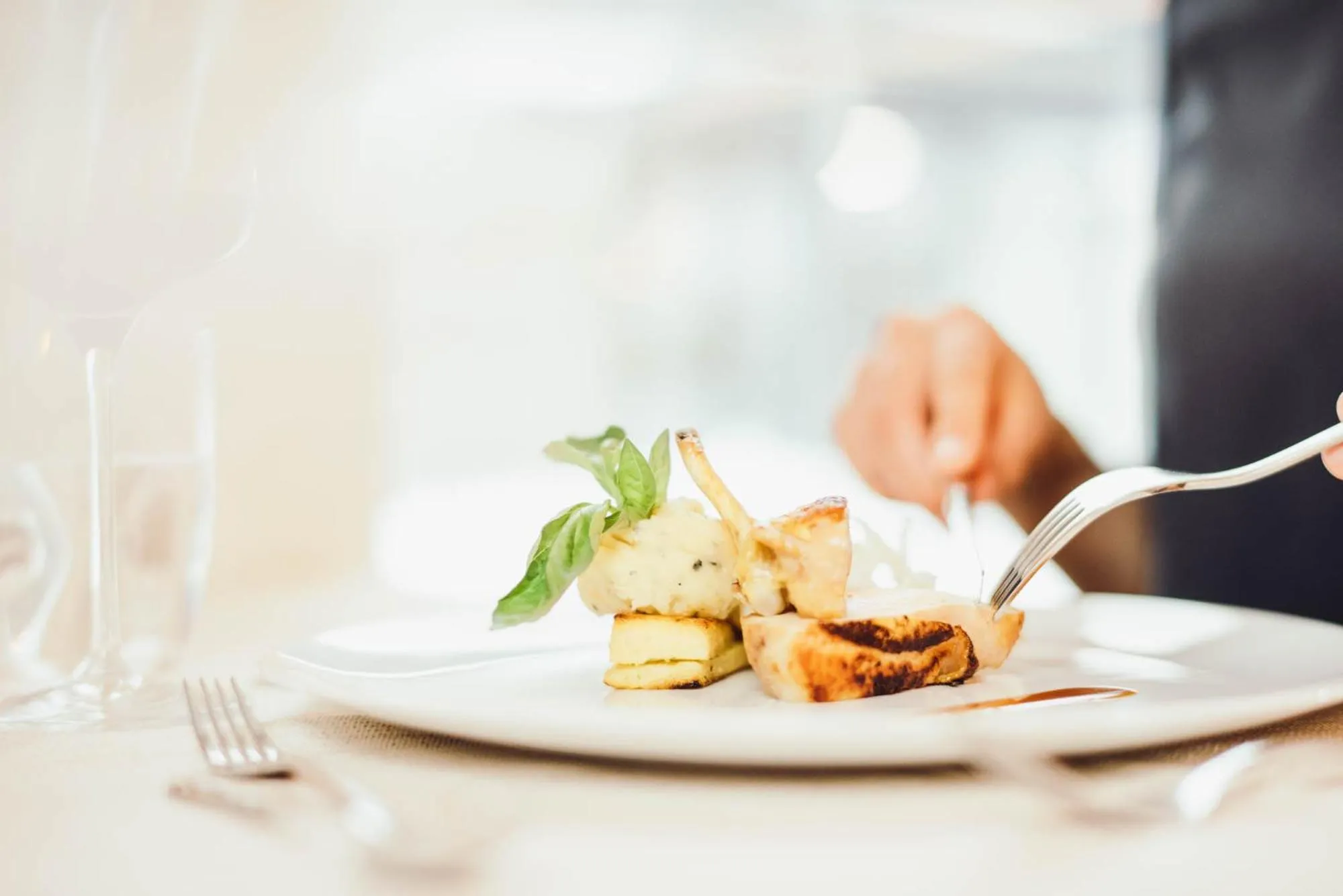 Restaurant/places to eat in Premium Activehotel Bergkönig