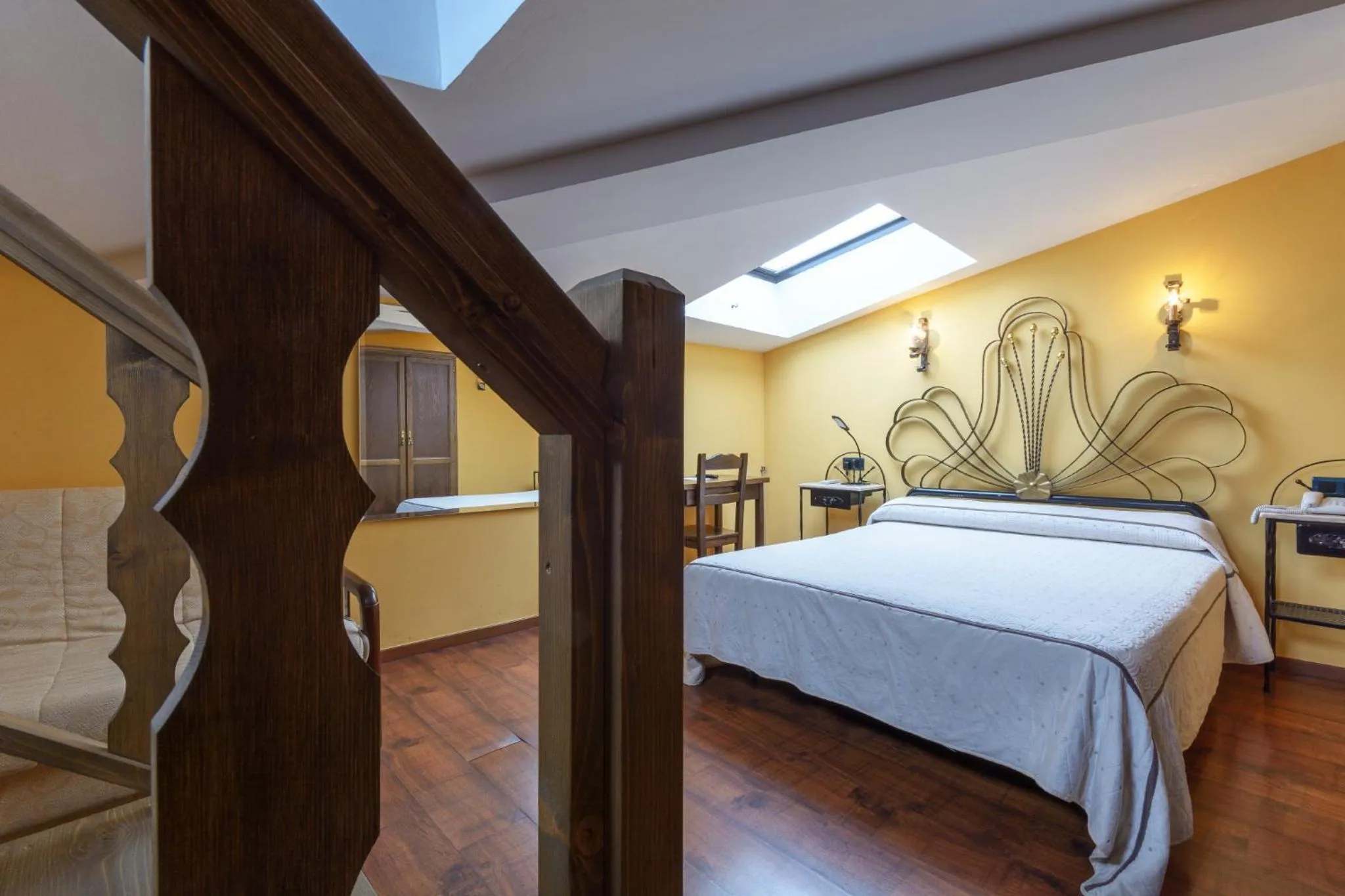 Decorative detail, Bed in Hotel Rural Los Angeles en Las Hurdes