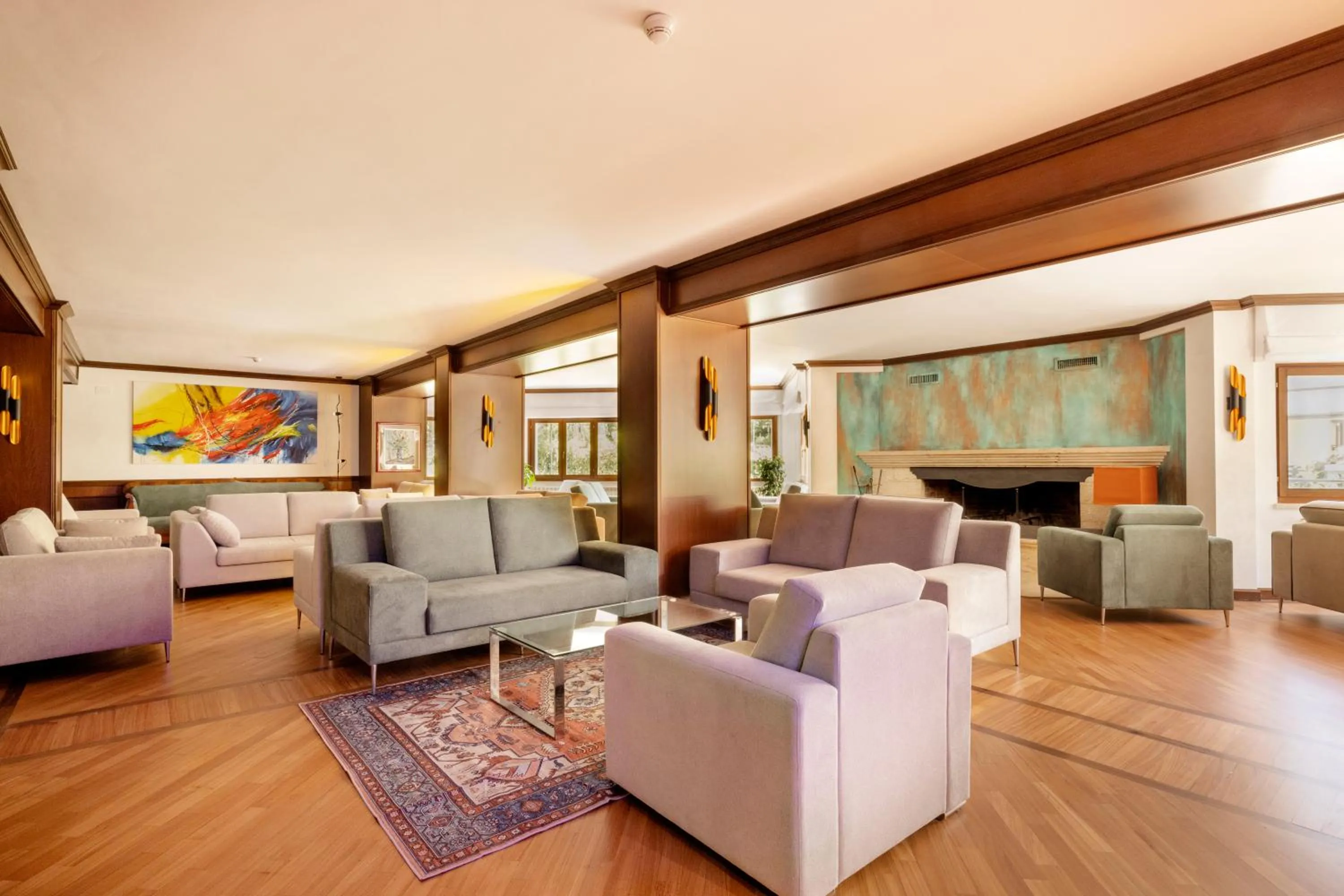 Lounge or bar in Hotel Corona & Spa