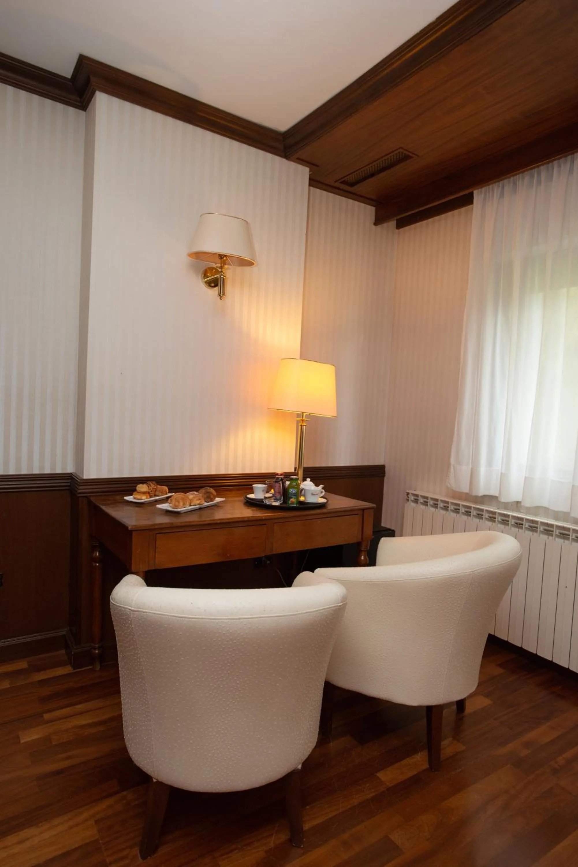 Bedroom in Hotel Corona & Spa