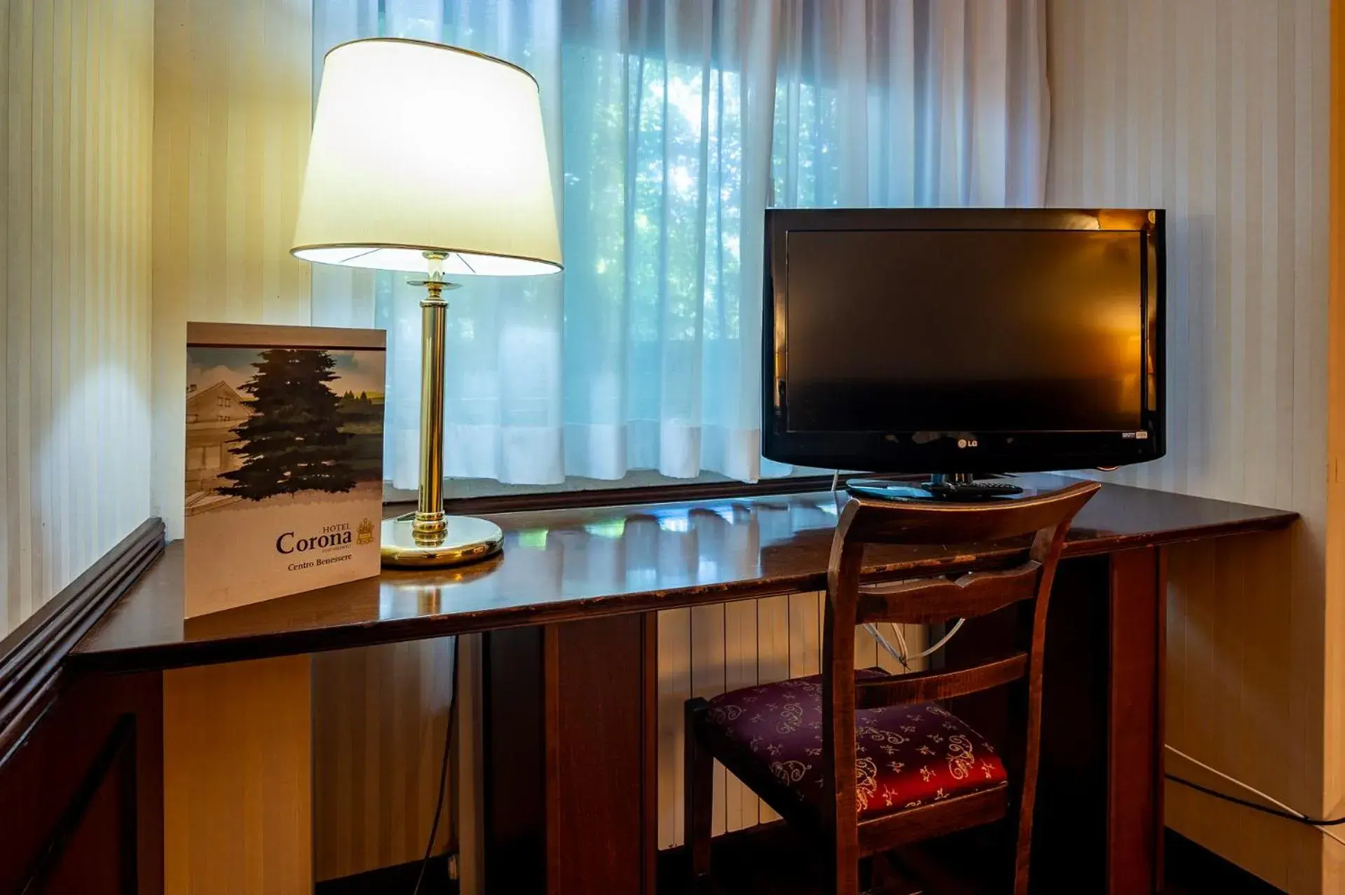 Triple Room in Hotel Corona & Spa Triple Room in Hotel Corona & Spa