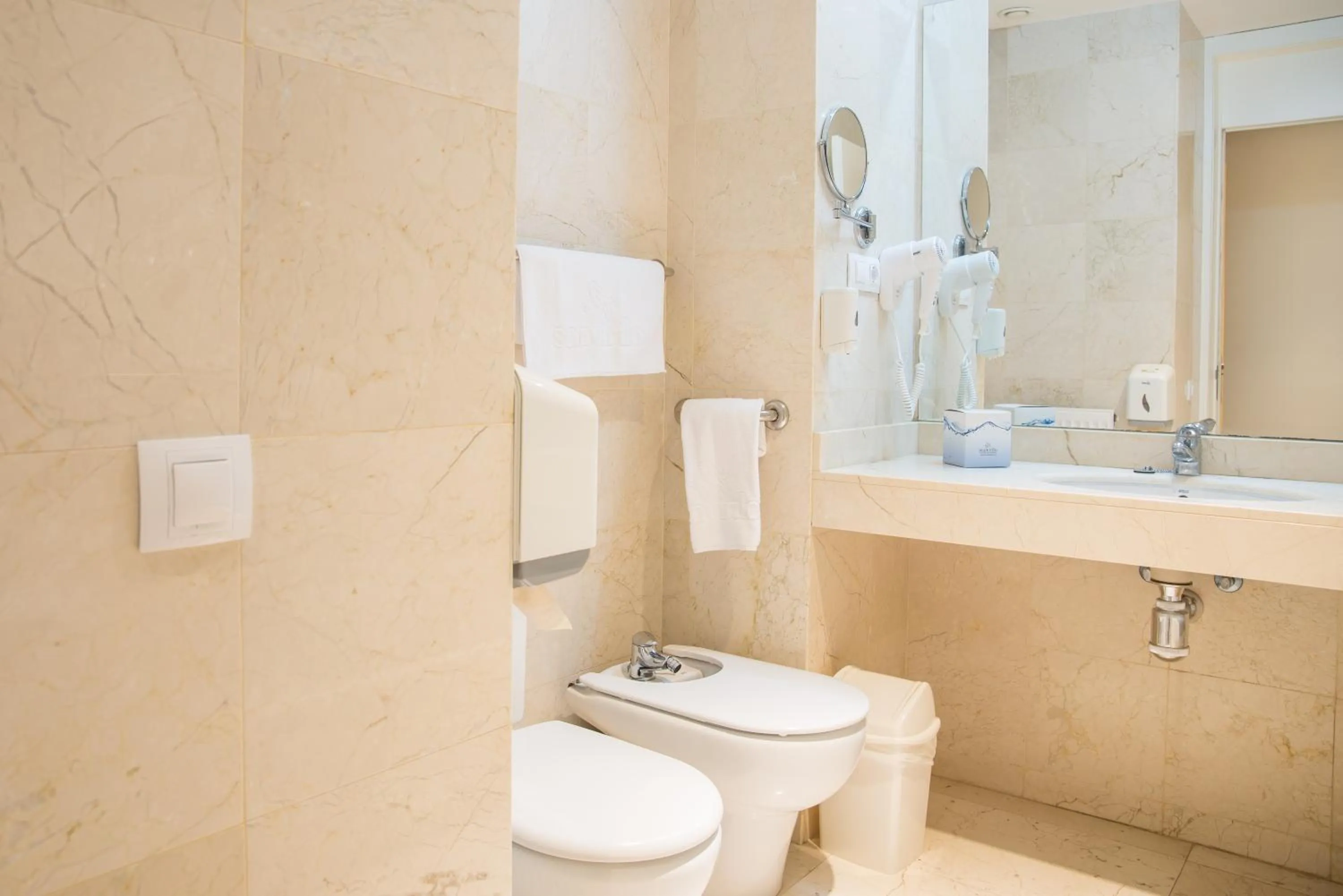 Bath in Balneario Elgorriaga